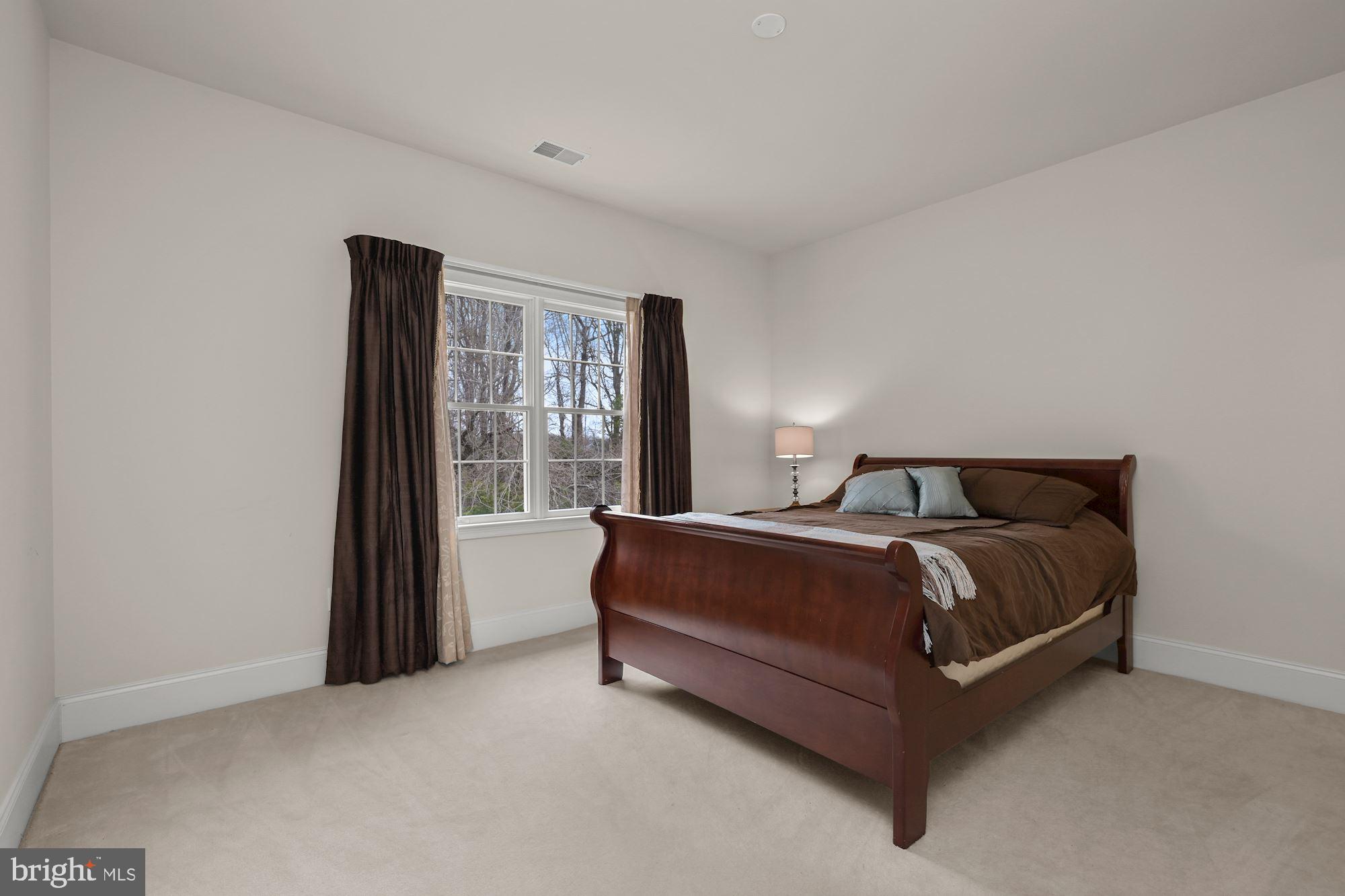 HOMEWOOD FARM - Residential