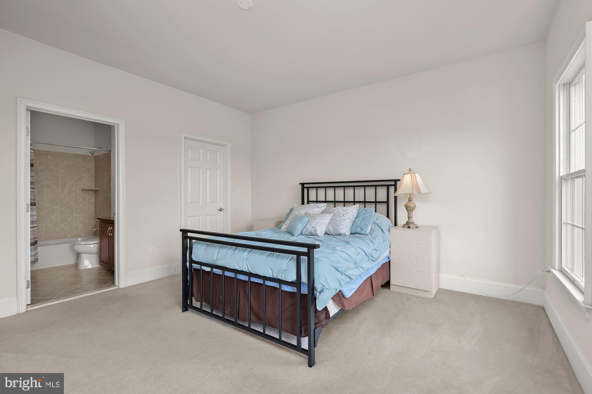 HOMEWOOD FARM - Residential