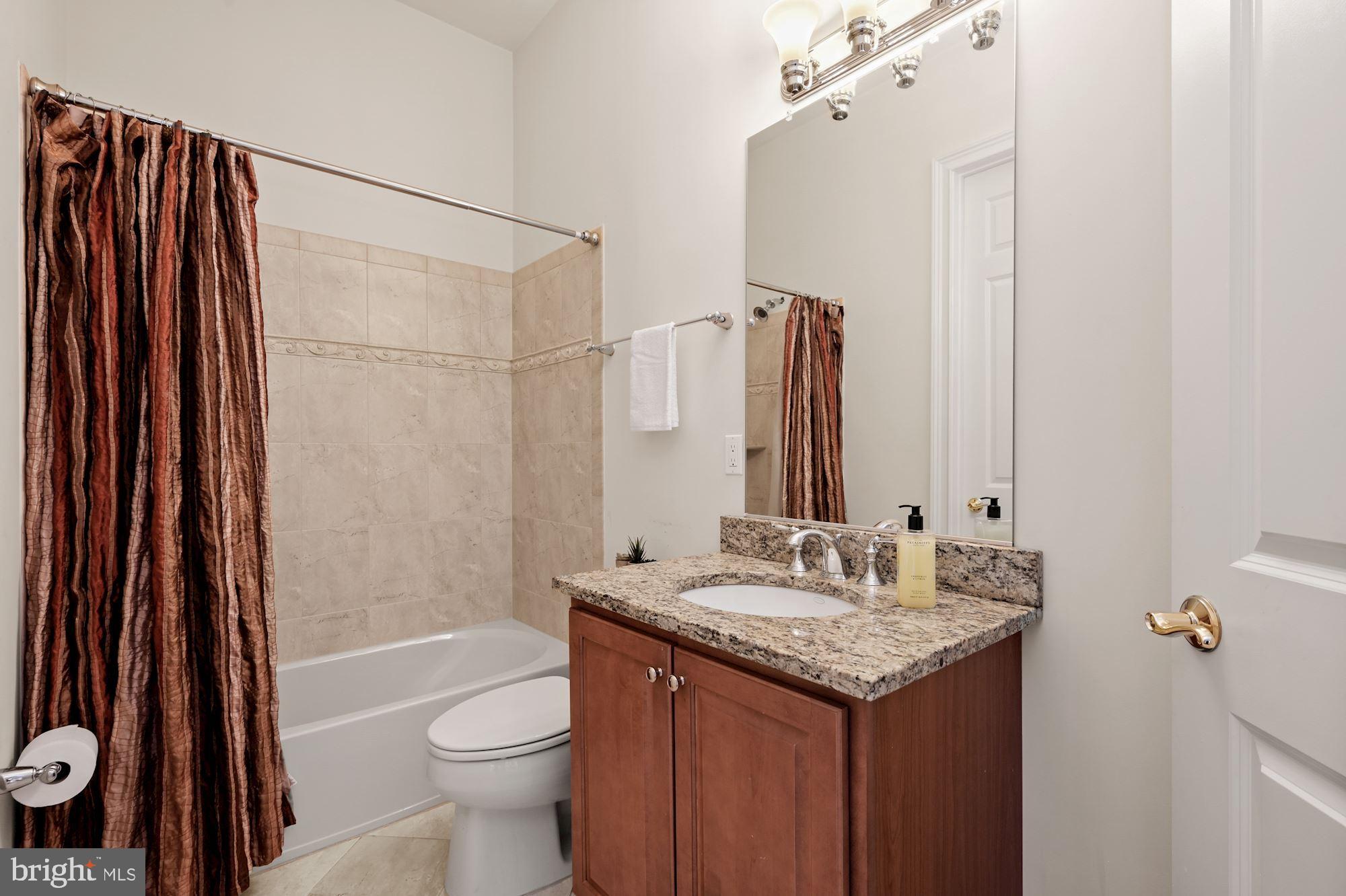 HOMEWOOD FARM - Residential