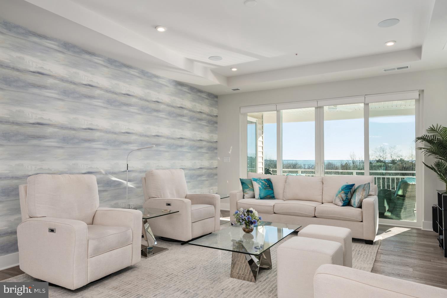 FOUR SEASONS AT KENT ISLAND - Residential