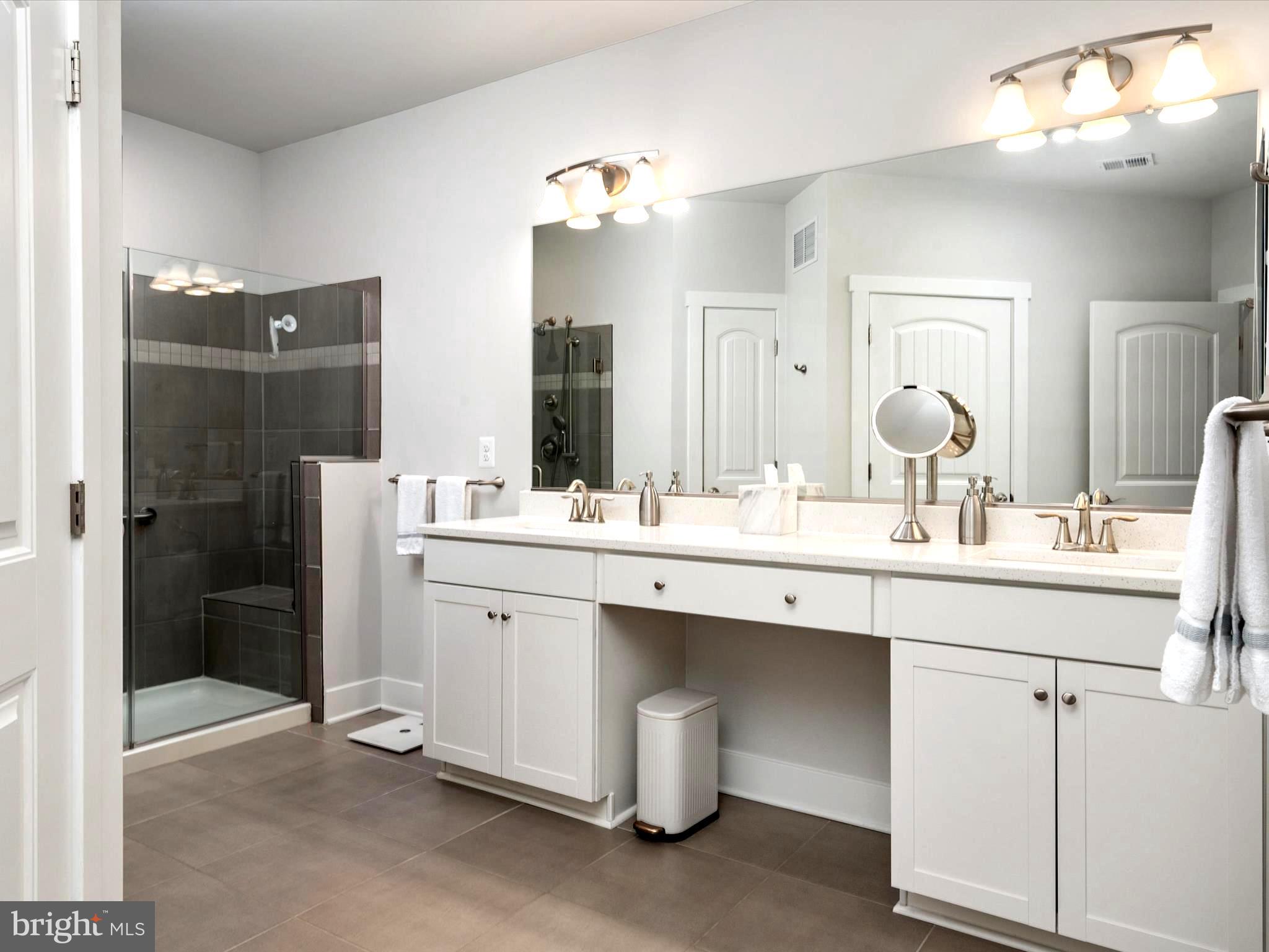 FOUR SEASONS AT KENT ISLAND - Residential