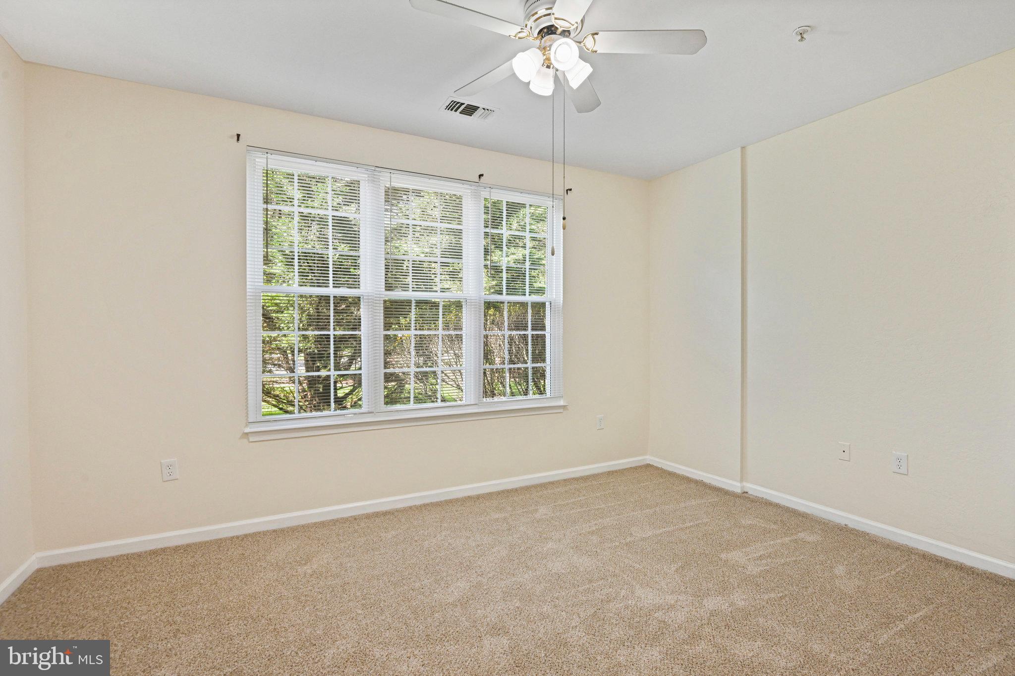 WORLDGATE CONDO - Residential