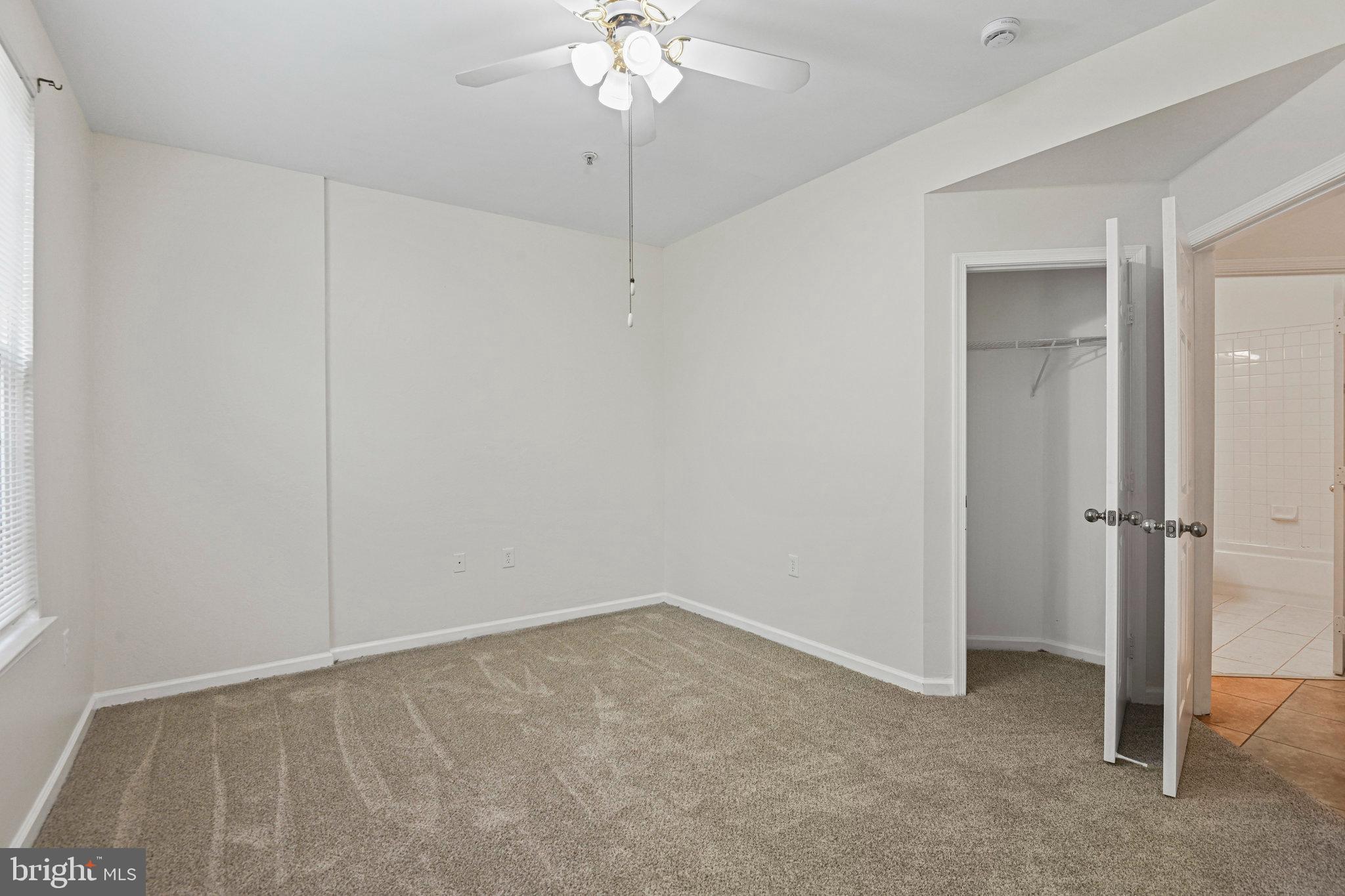 WORLDGATE CONDO - Residential