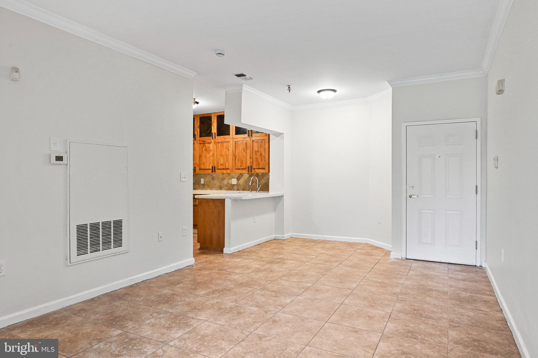 12901 ALTON SQUARE 102