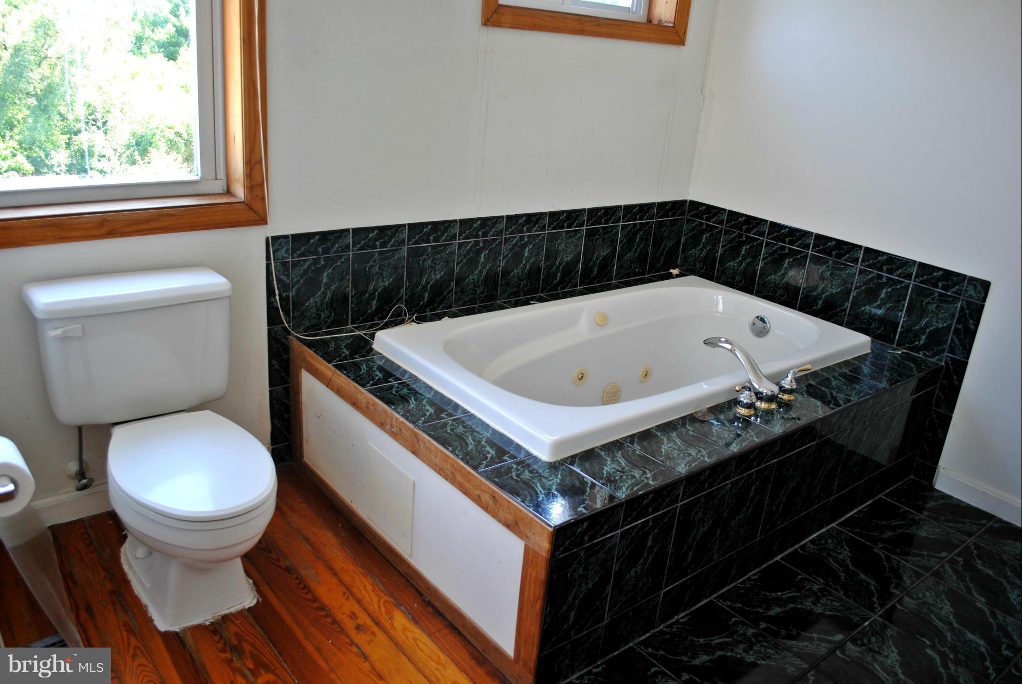 DUNDALK - Residential Lease