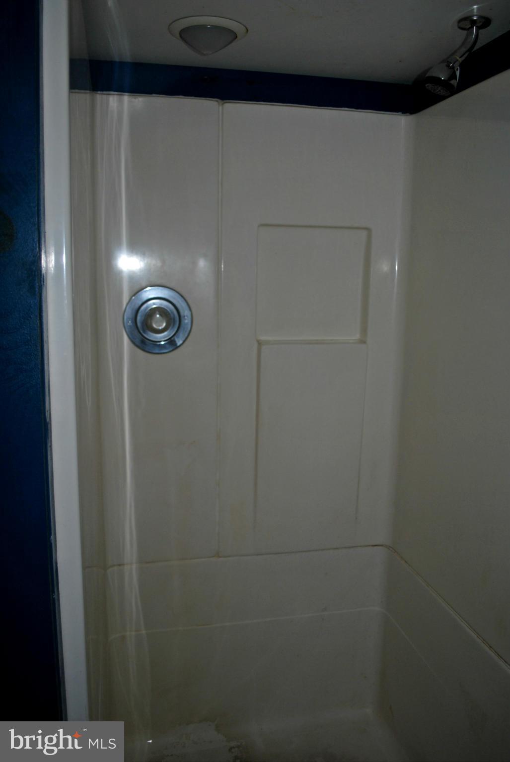 DUNDALK - Residential Lease