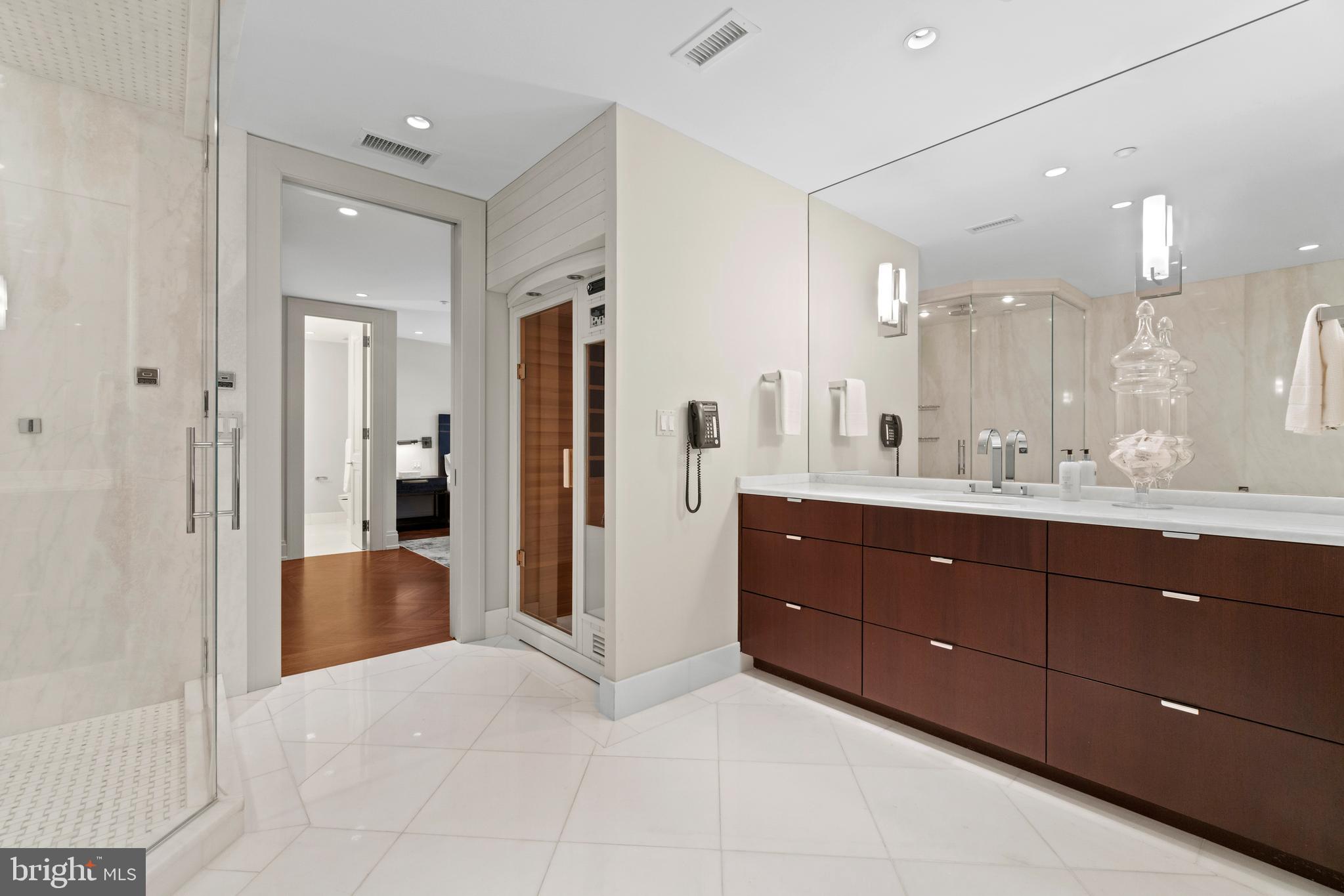 GEORGETOWN - Residential