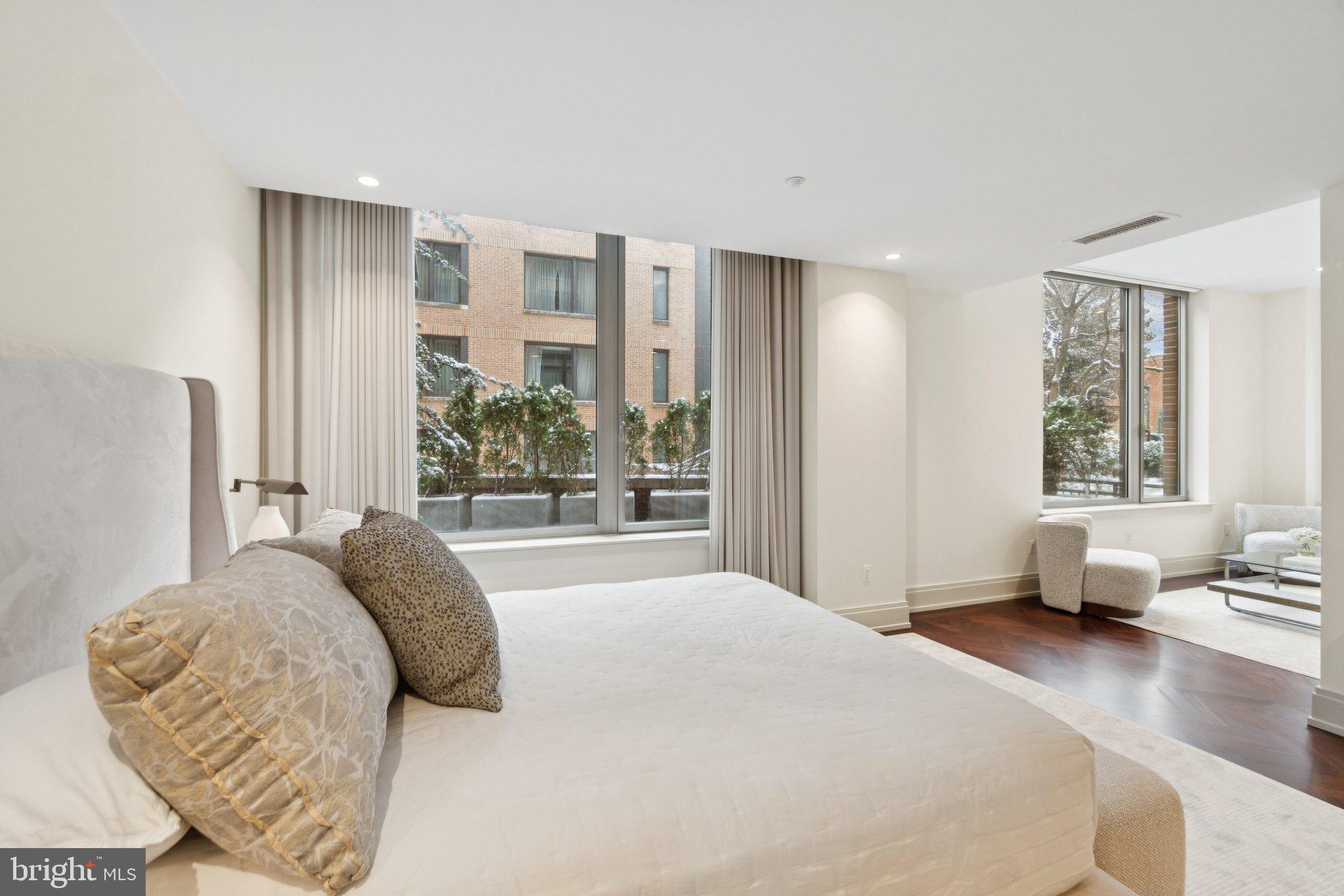 GEORGETOWN - Residential