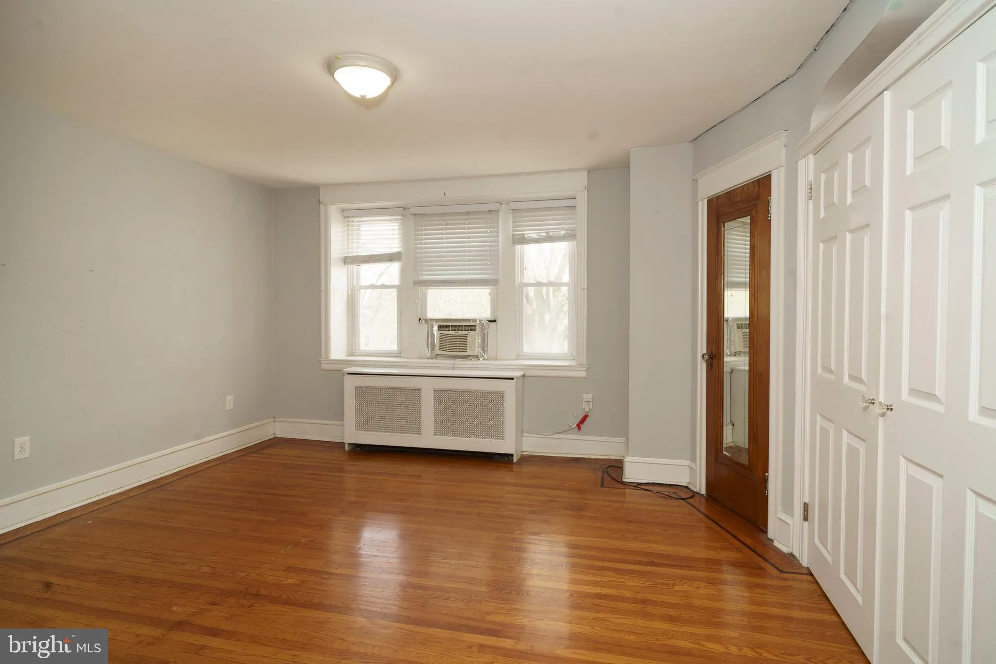 Philadelphia, Pennsylvania 19136, United States, 3 Bedrooms Bedrooms, ,2 BathroomsBathrooms,Residential,Pending,117219