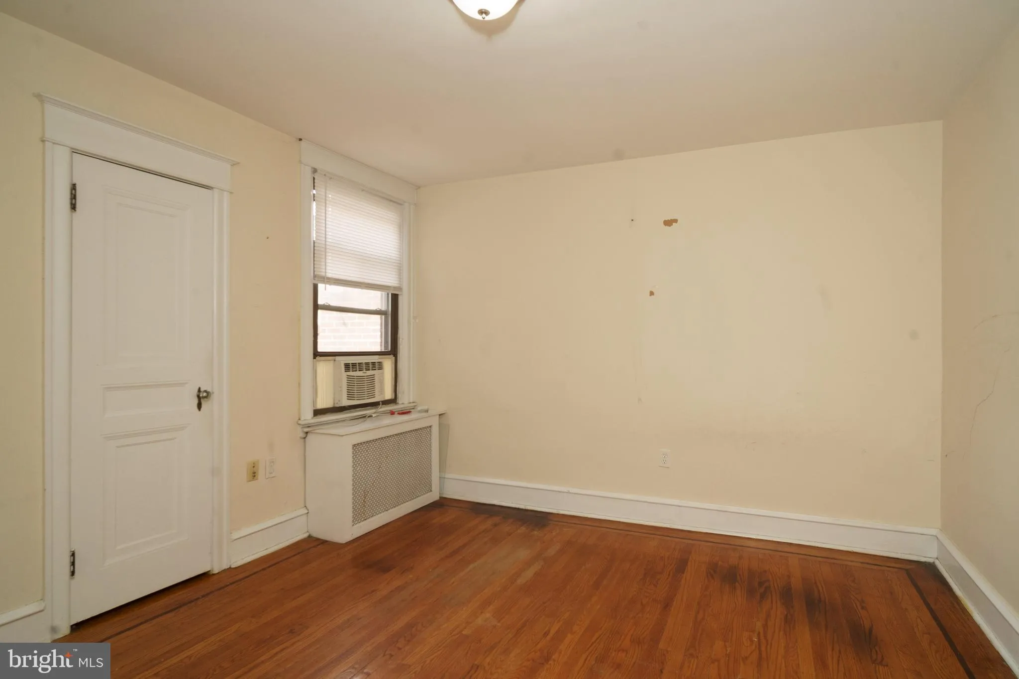 Philadelphia, Pennsylvania 19136, United States, 3 Bedrooms Bedrooms, ,2 BathroomsBathrooms,Residential,Pending,117219
