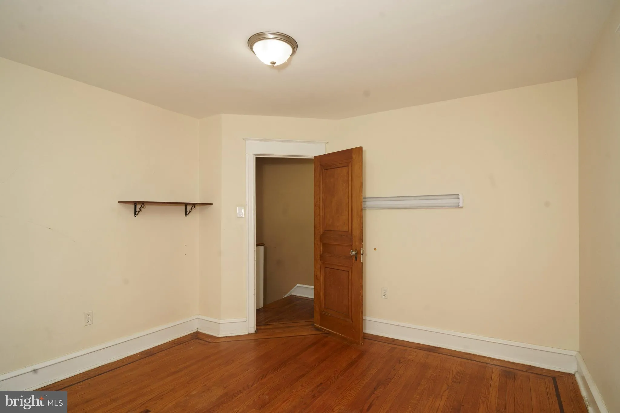 Philadelphia, Pennsylvania 19136, United States, 3 Bedrooms Bedrooms, ,2 BathroomsBathrooms,Residential,Pending,117219