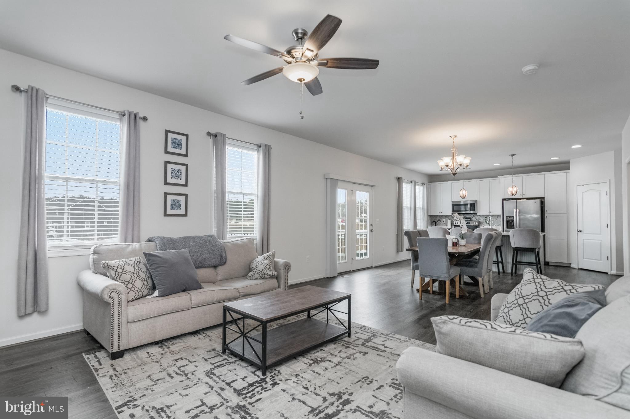 COURTLAND PARK - Residential