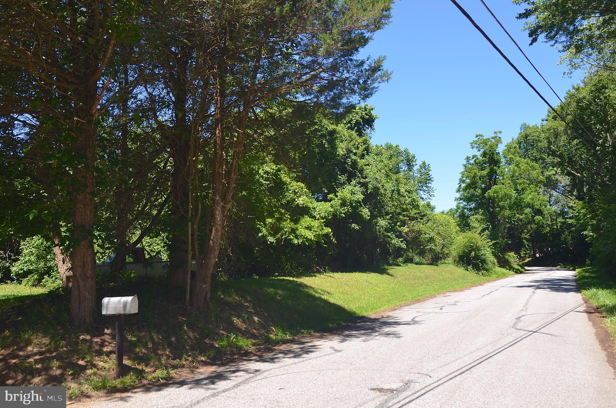 EDGEWATER - Residential