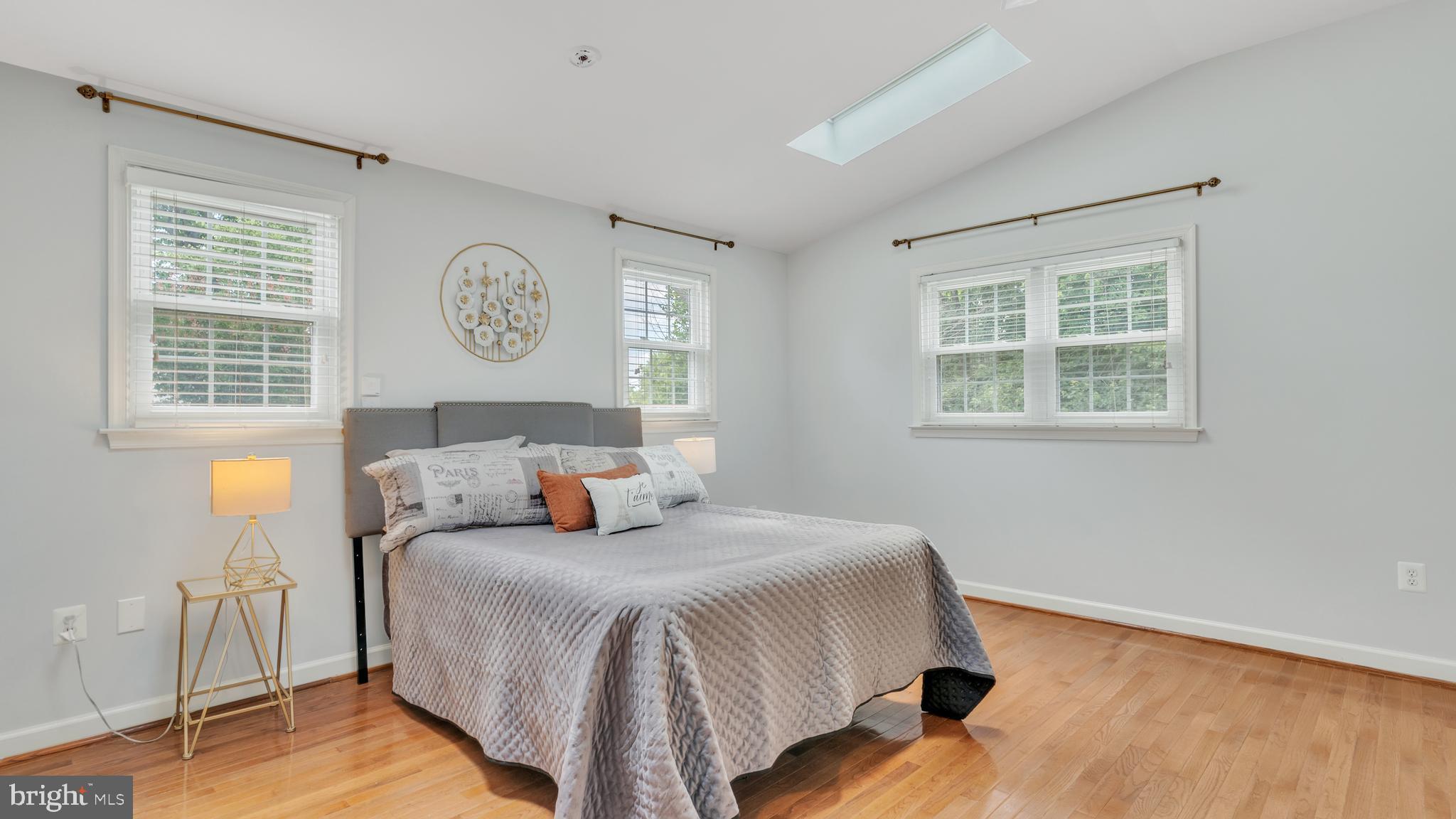 VALLEY VIEW - Residential