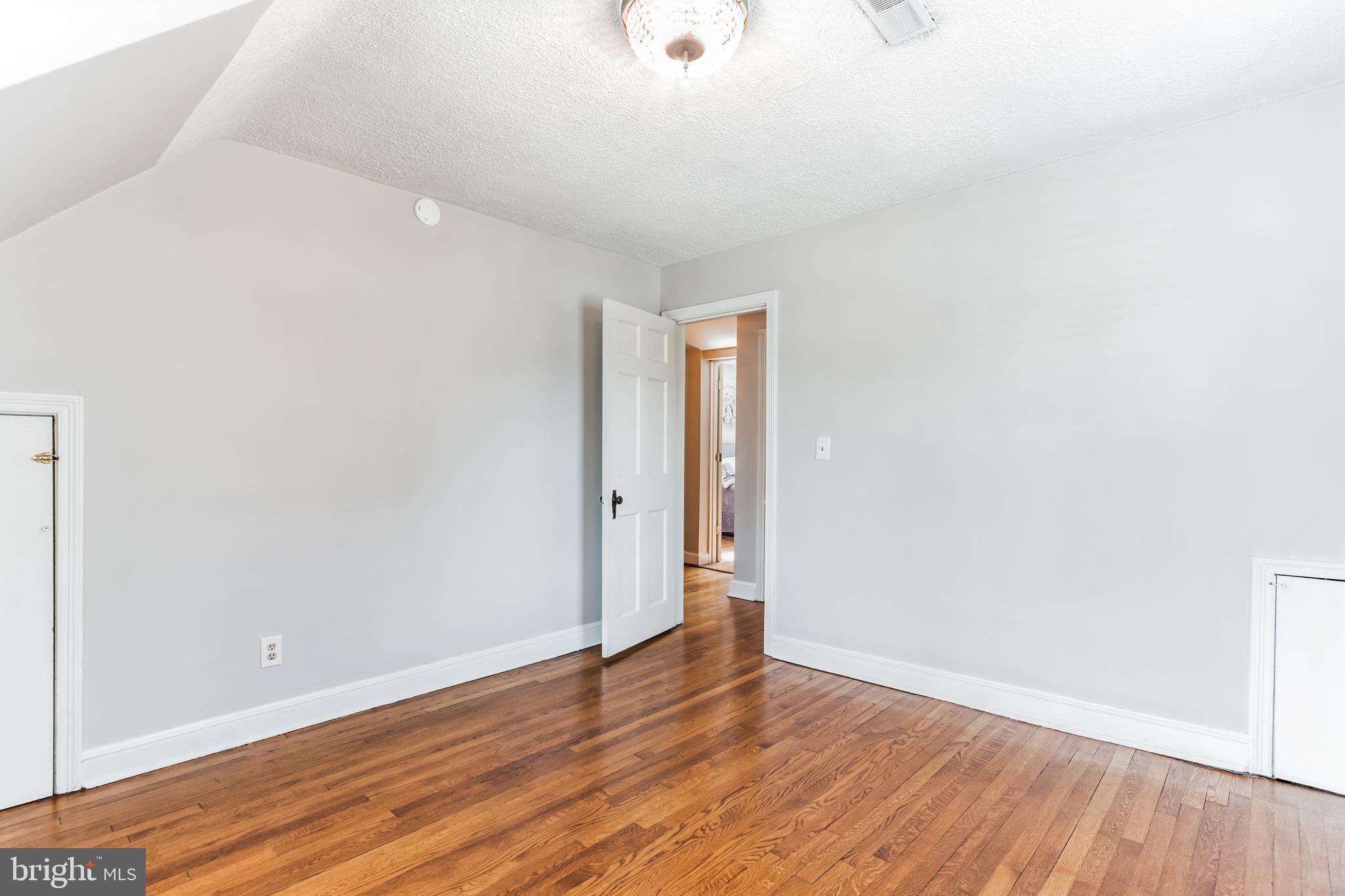 VALLEY VIEW - Residential