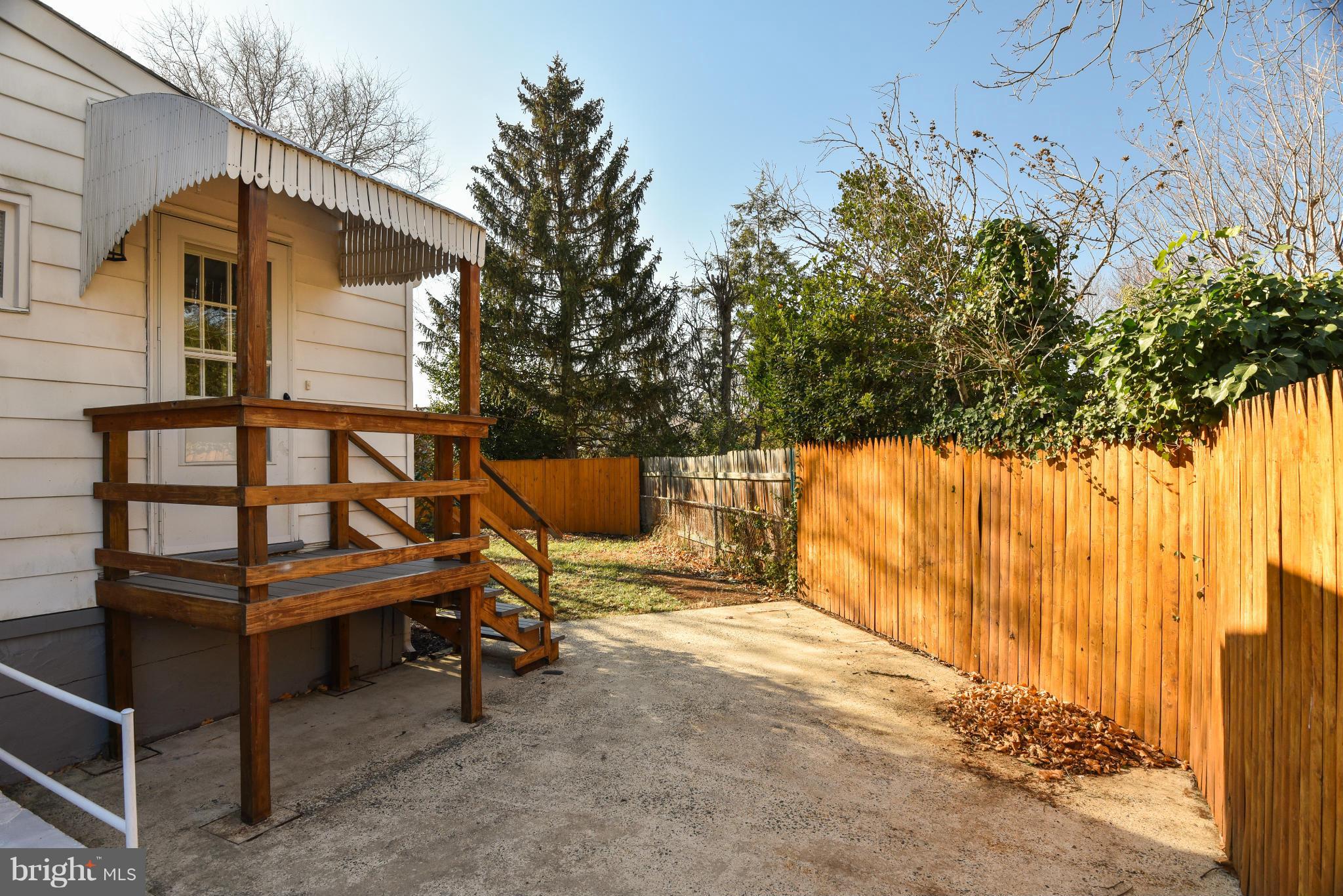 DALECREST - Residential