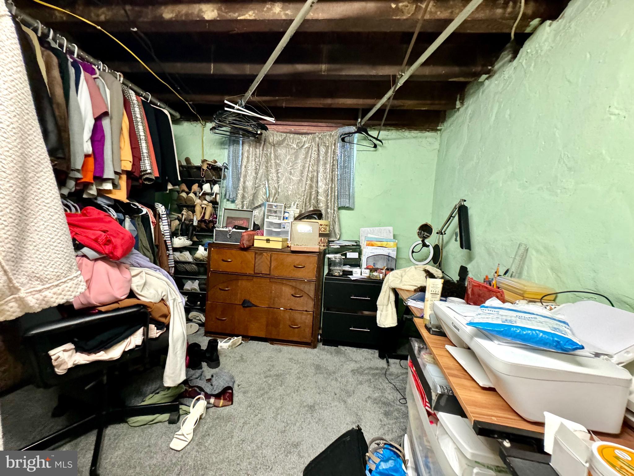 MAYFAIR - Residential