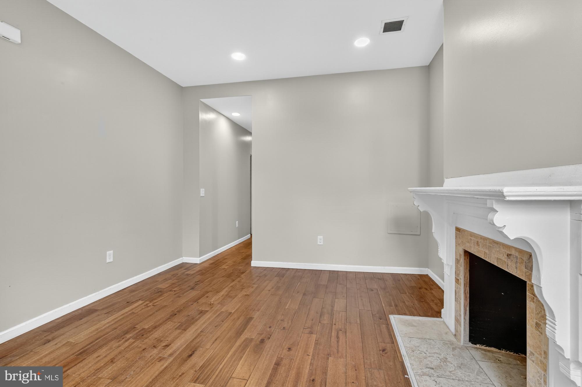 SPRUCE HILL - Residential Lease