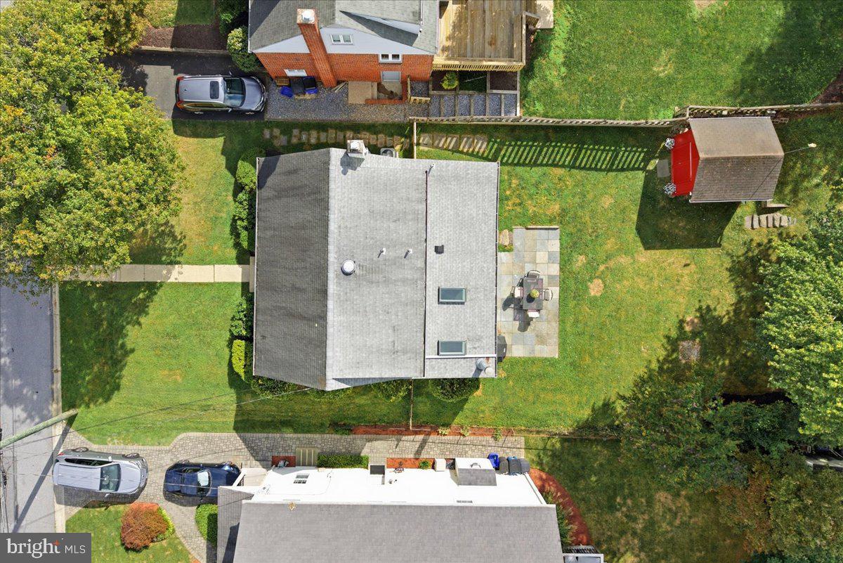 4214 MATTHEWS LANE