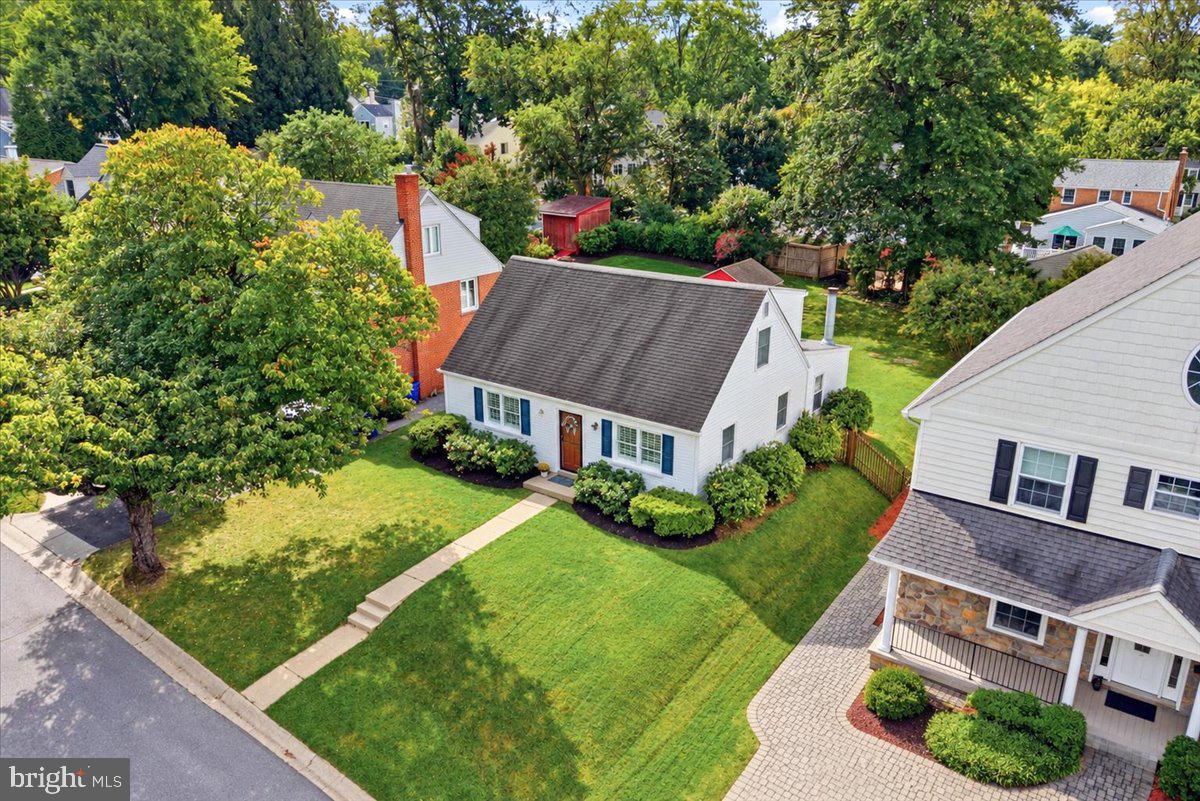 4214 MATTHEWS LANE