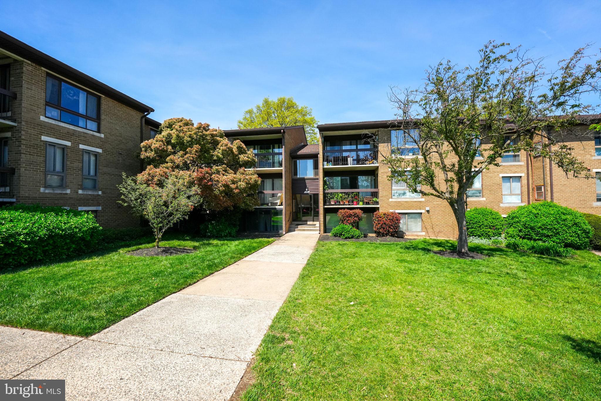 543 FLORIDA AVENUE 202