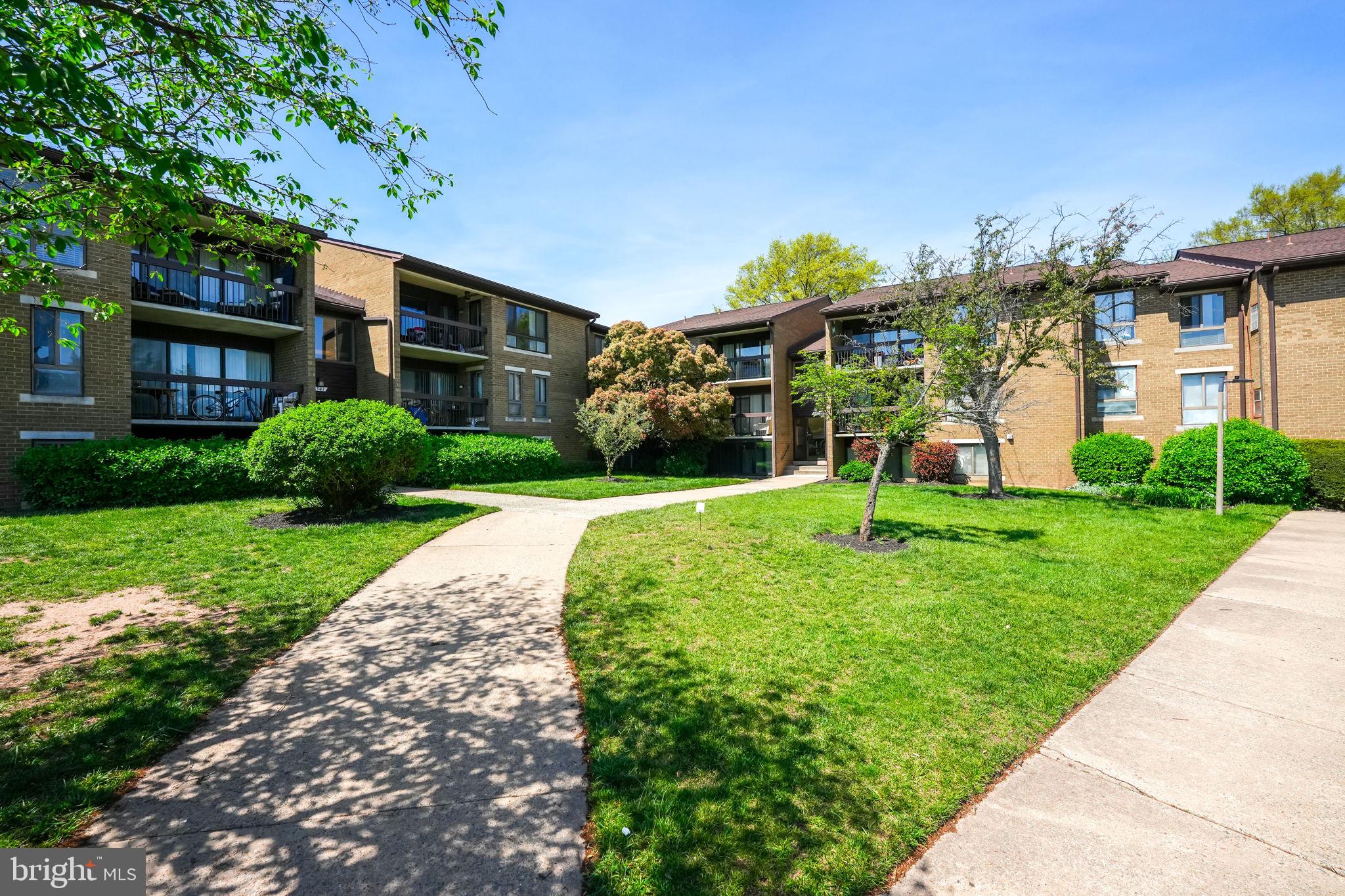 543 FLORIDA AVENUE 202