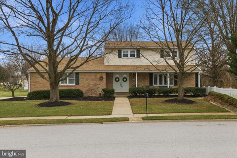 Photo of 2430 Opal Road, YORK, PA 17408 (MLS # PAYK2094404)