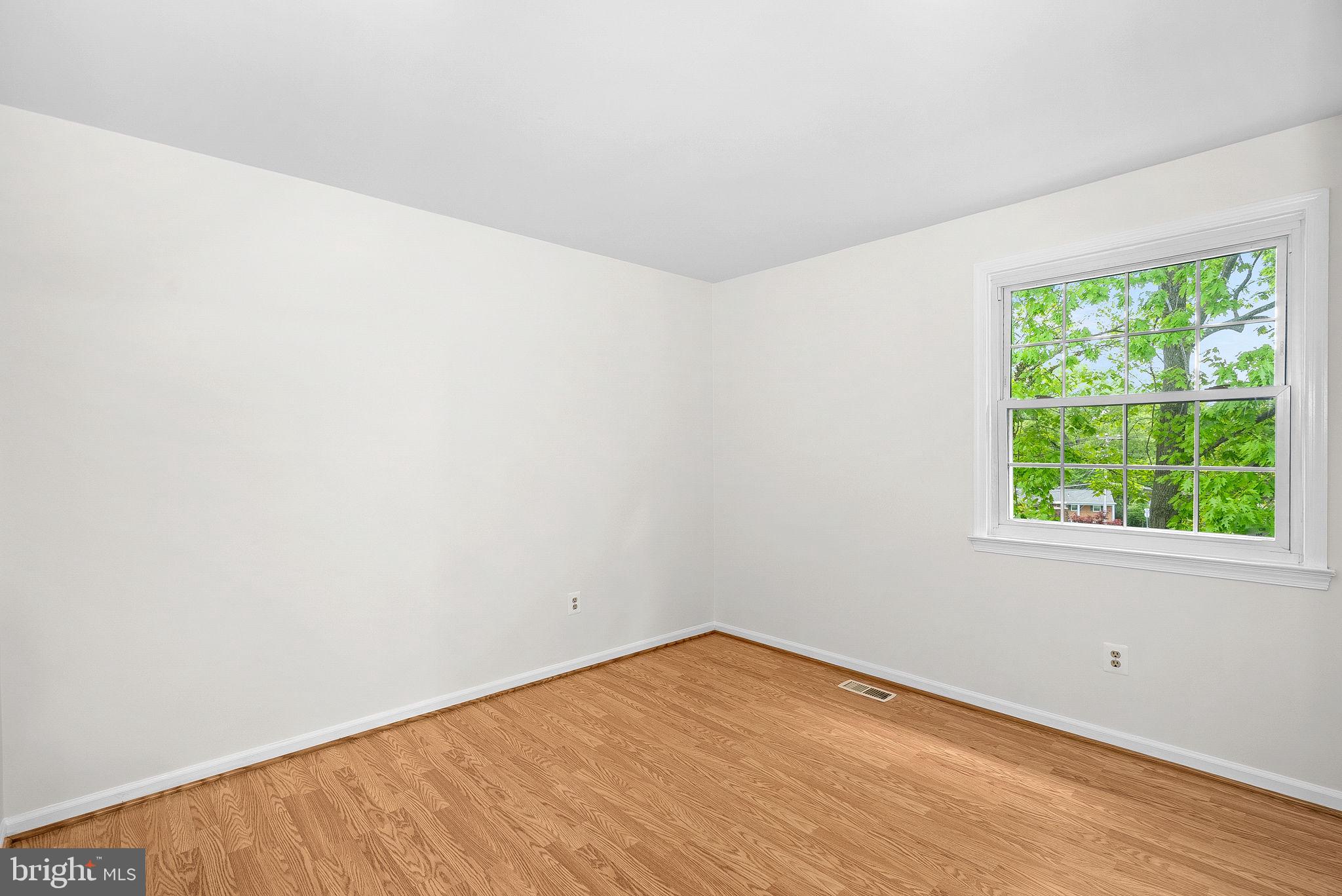CHESTNUT HILLS WEST - Residential