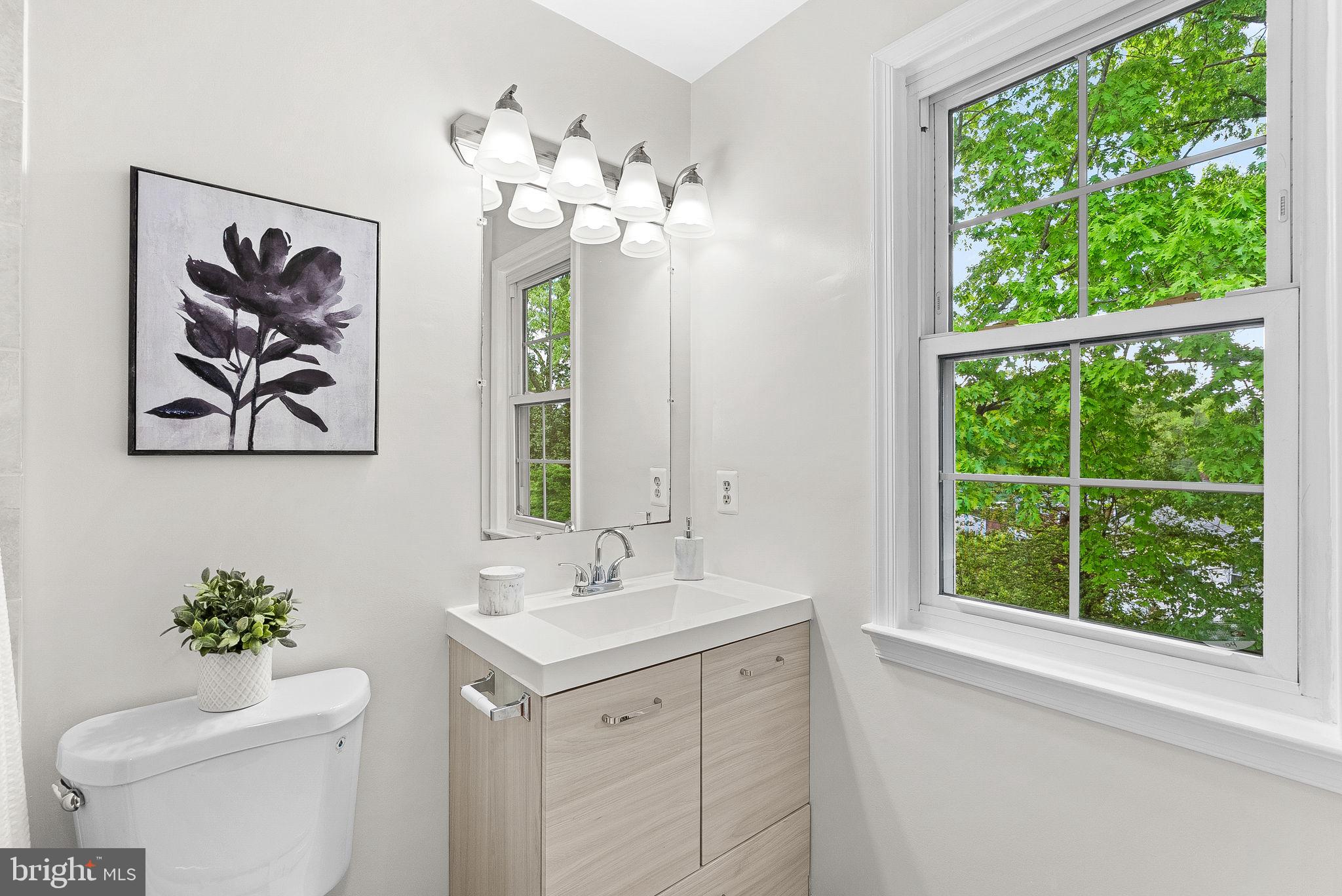 CHESTNUT HILLS WEST - Residential