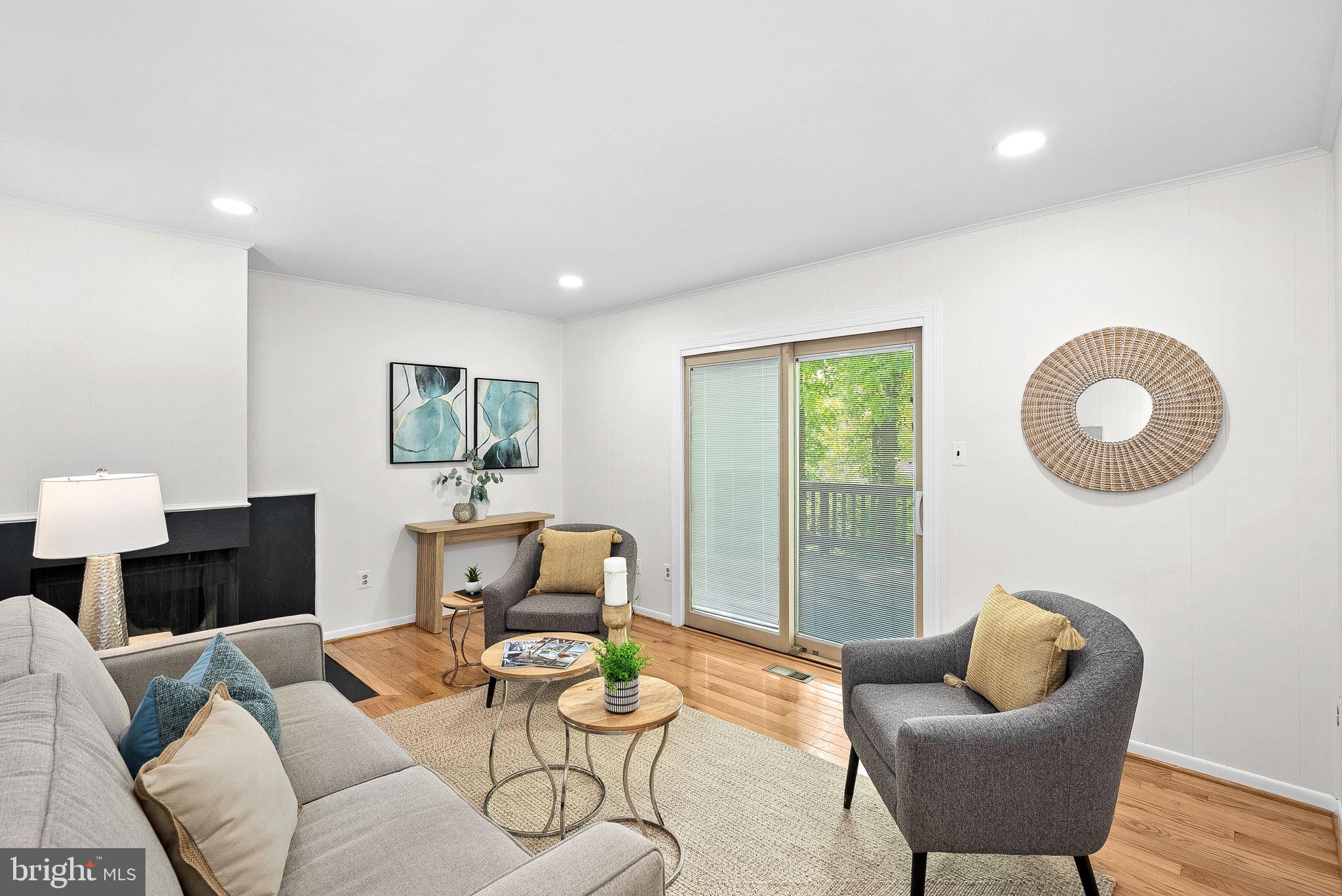 CHESTNUT HILLS WEST - Residential