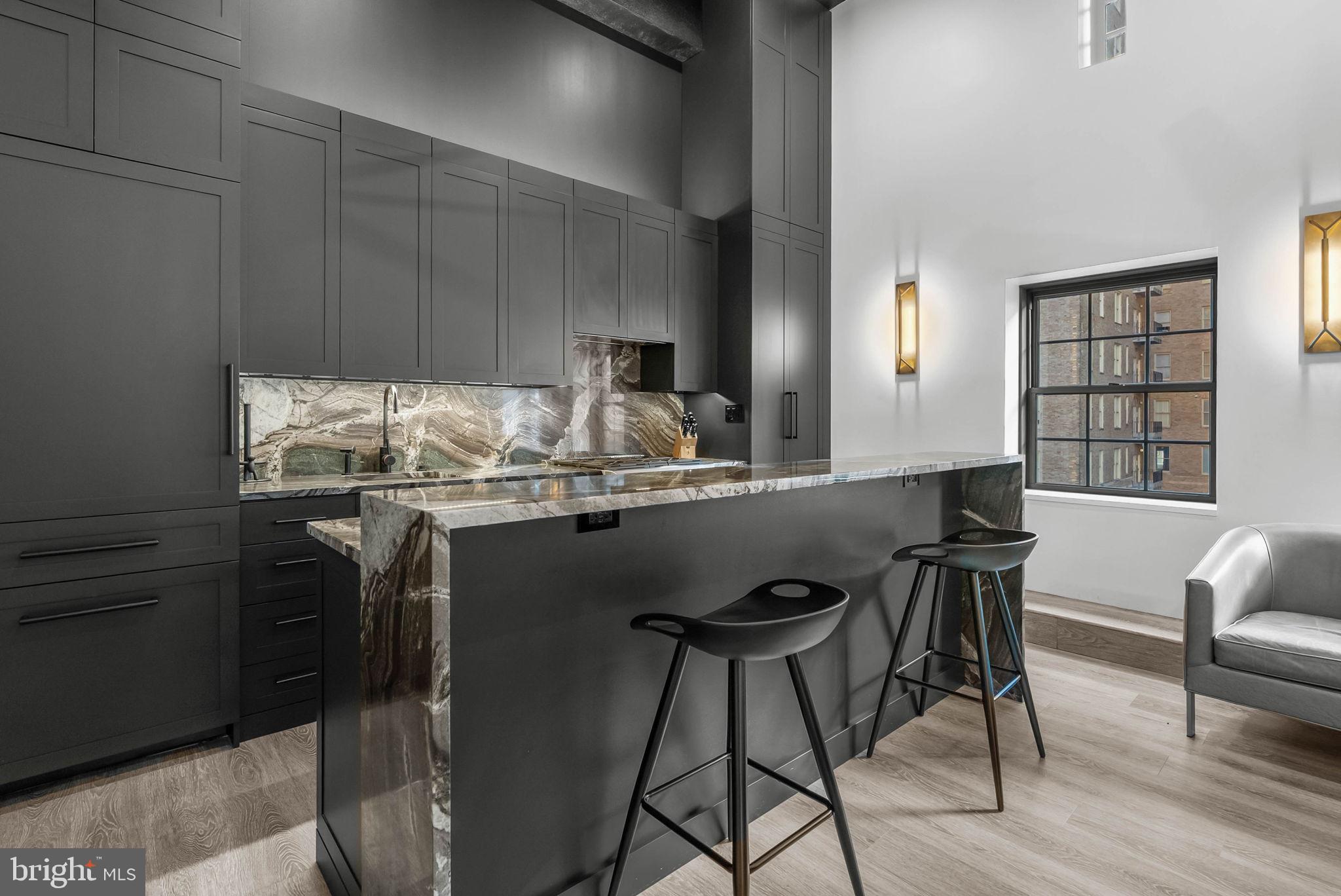 RITTENHOUSE SQUARE - Residential