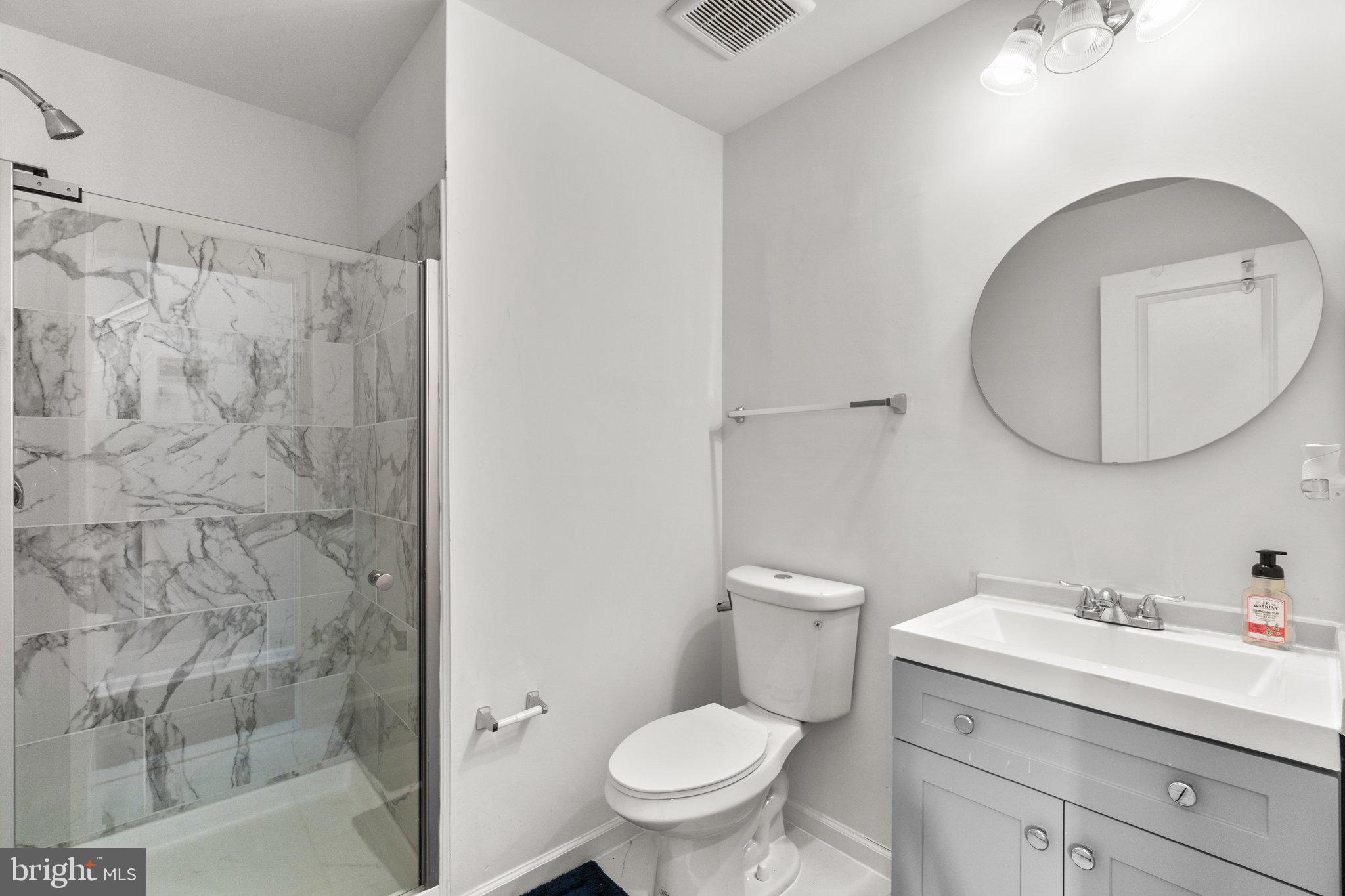 TALLYN RIDGE - Residential