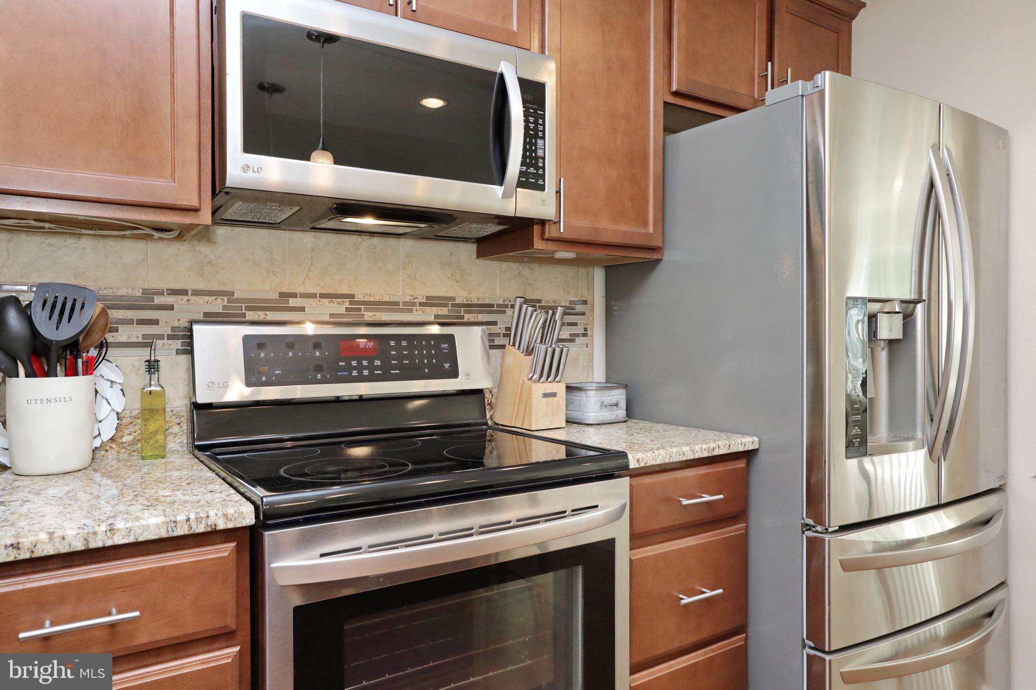 RUSTIC HILLS - Residential