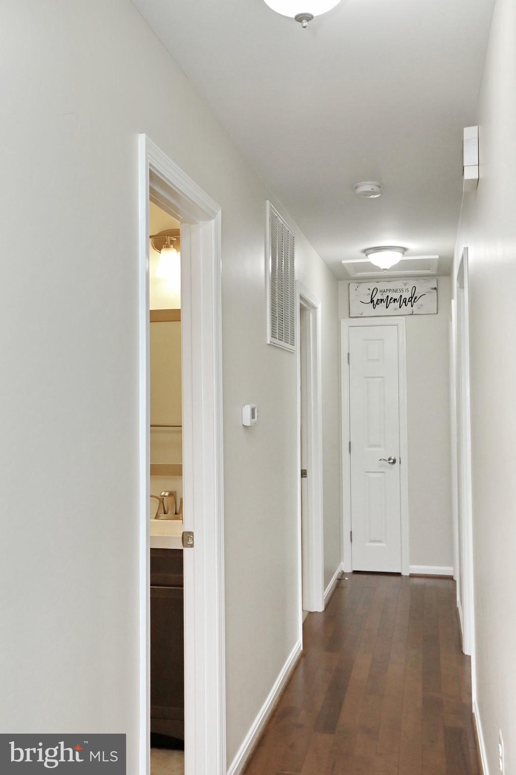 RUSTIC HILLS - Residential