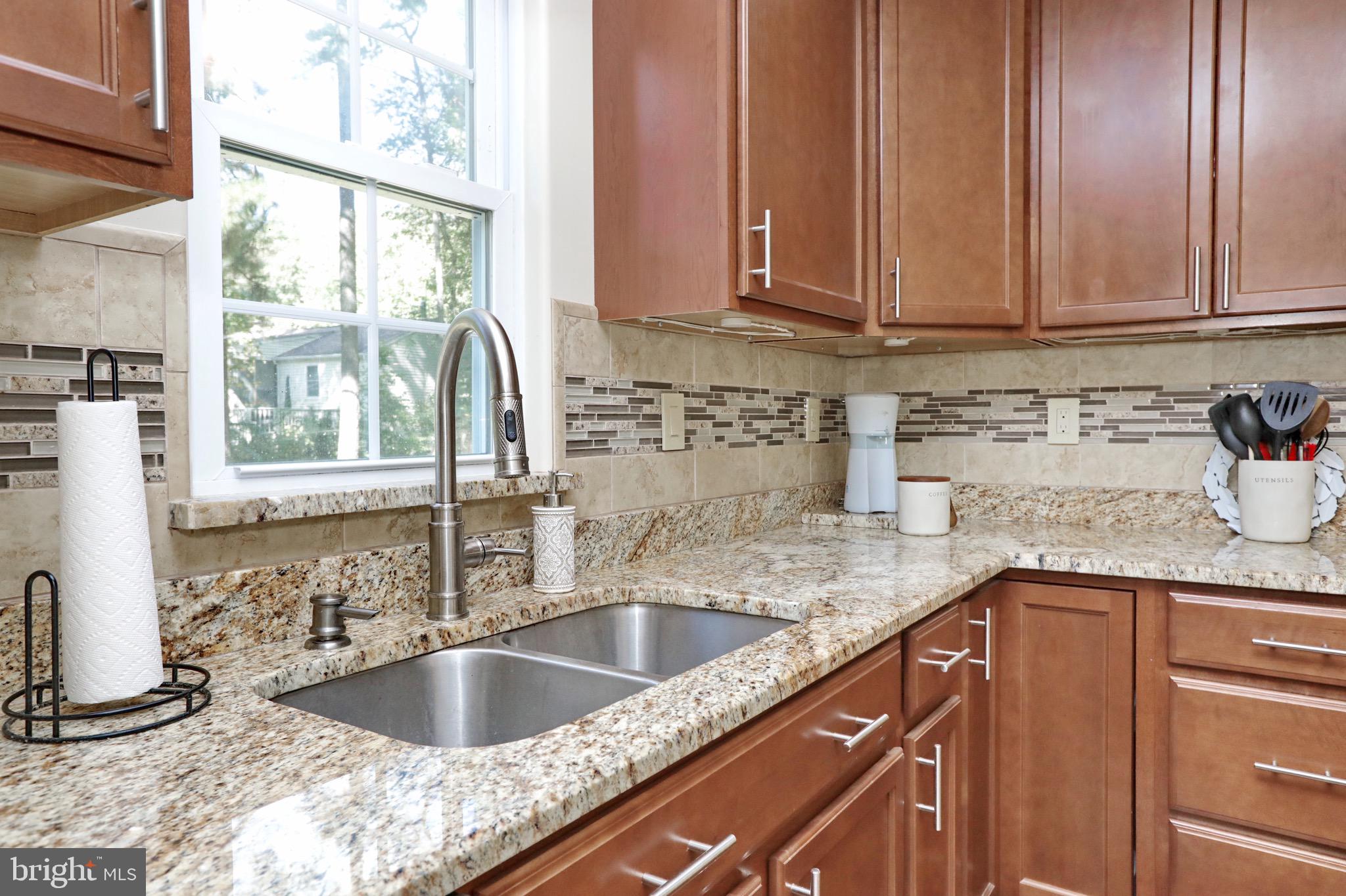 RUSTIC HILLS - Residential