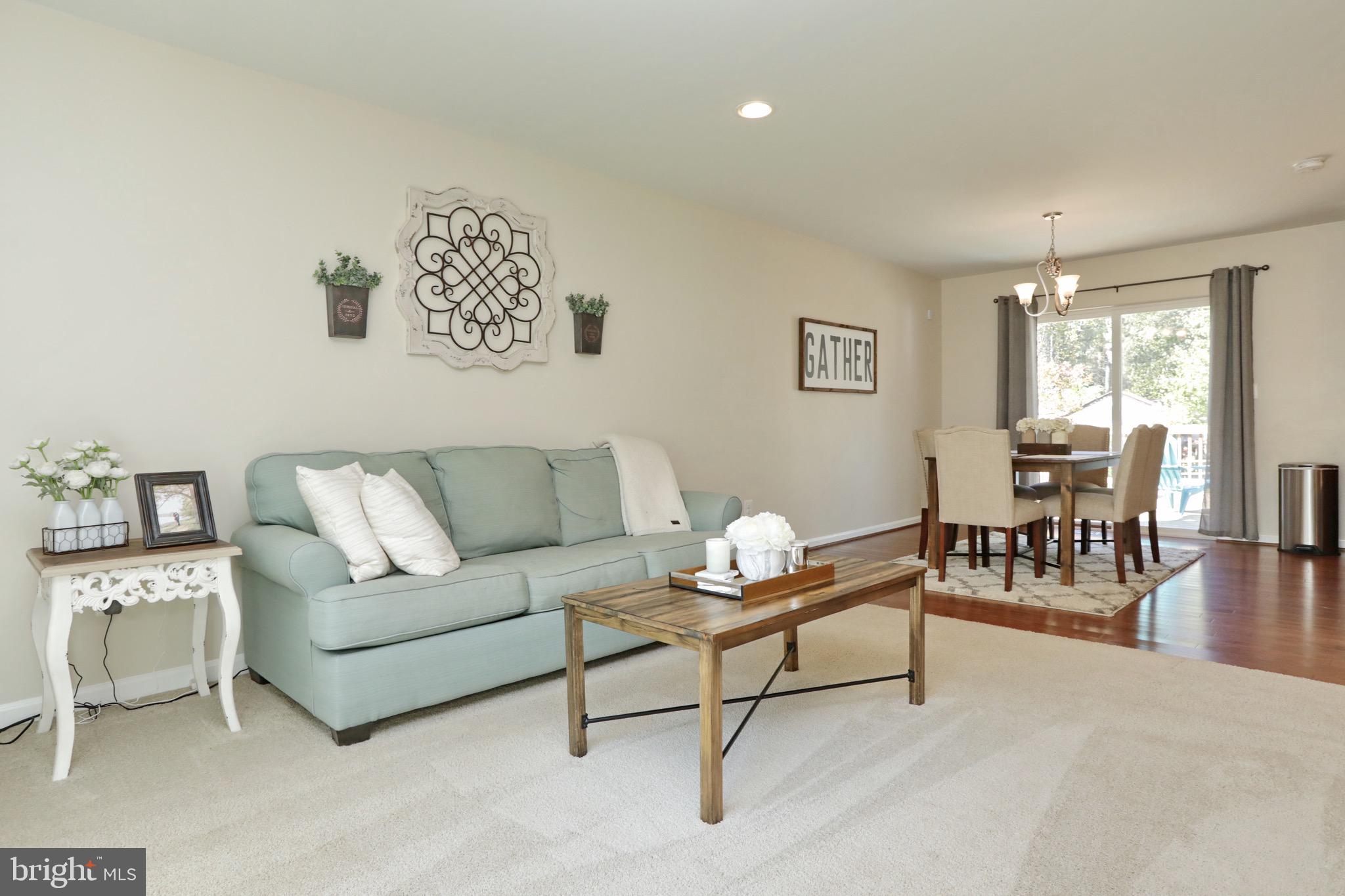 RUSTIC HILLS - Residential