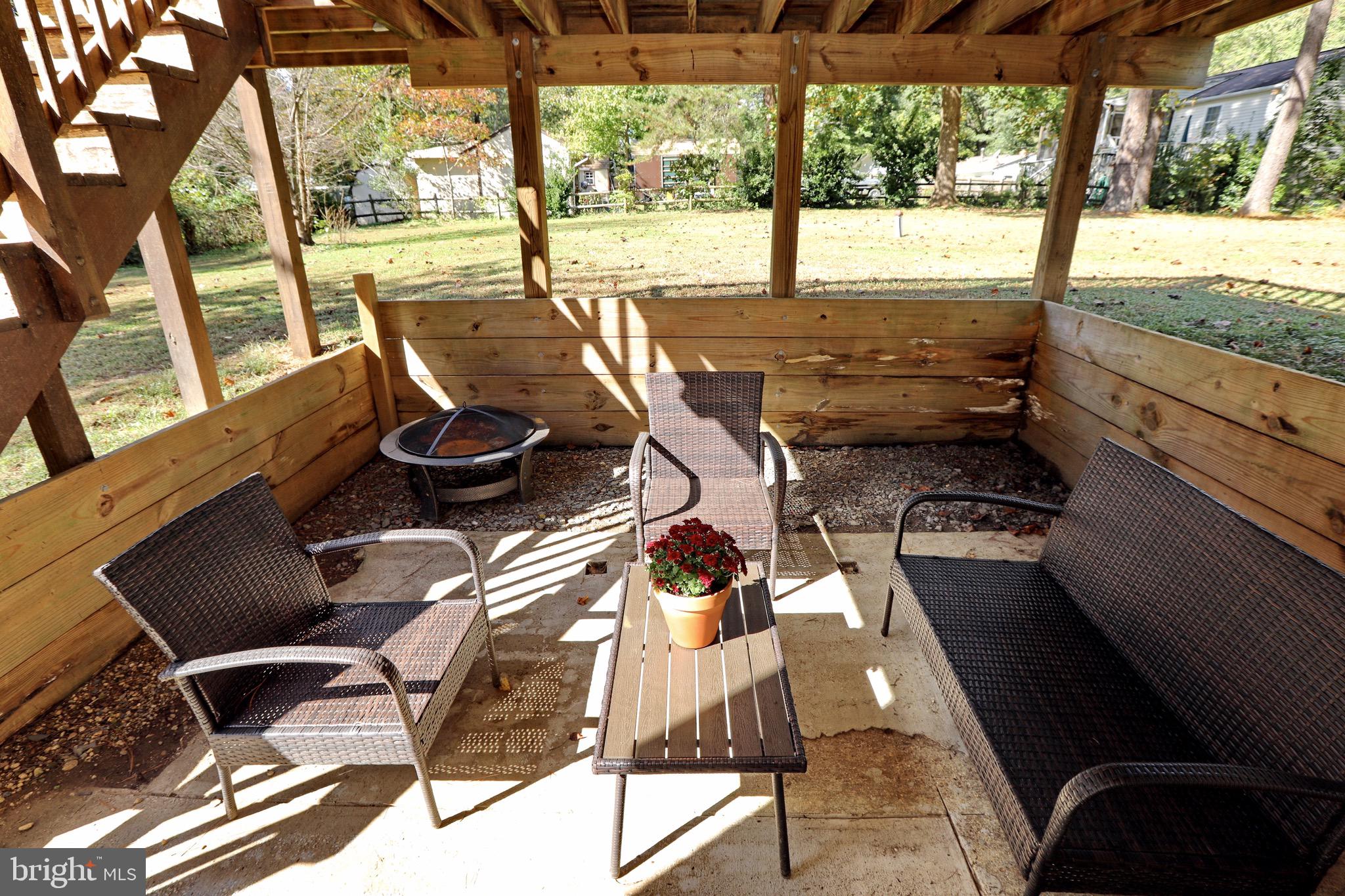 RUSTIC HILLS - Residential