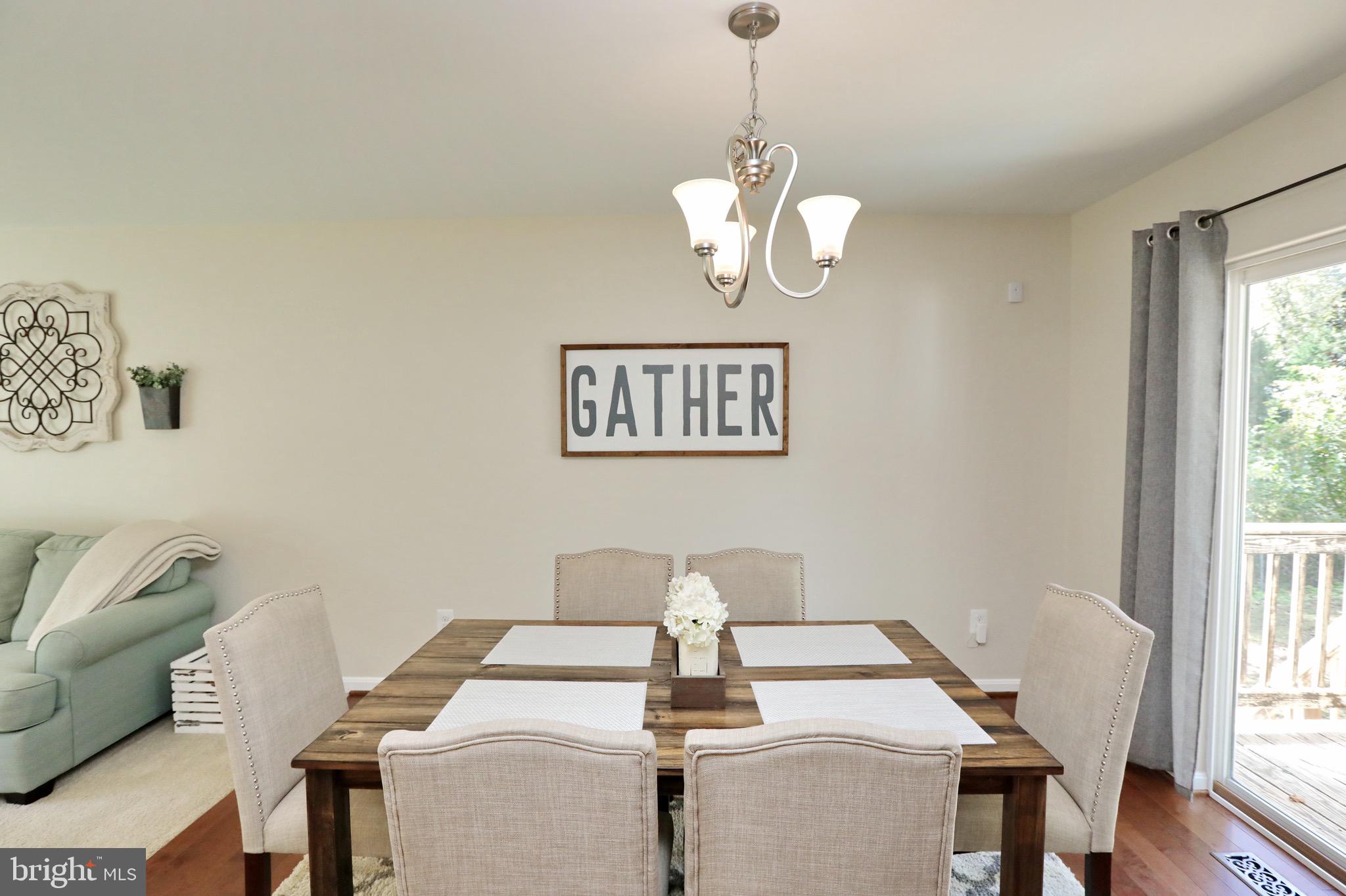 RUSTIC HILLS - Residential