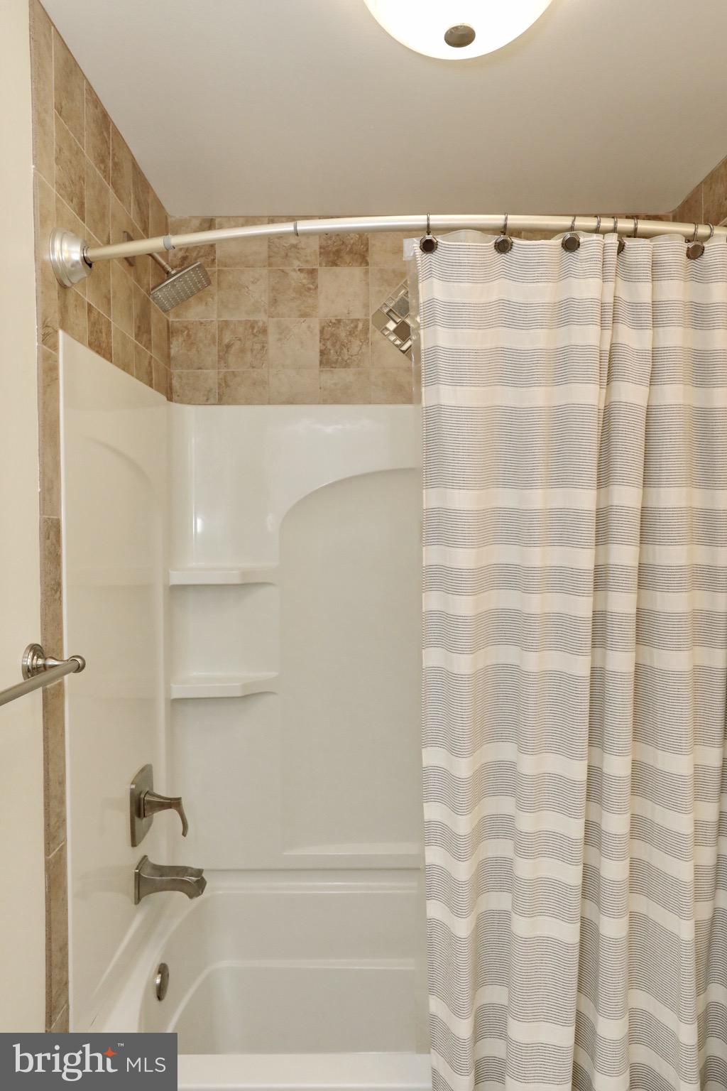 RUSTIC HILLS - Residential