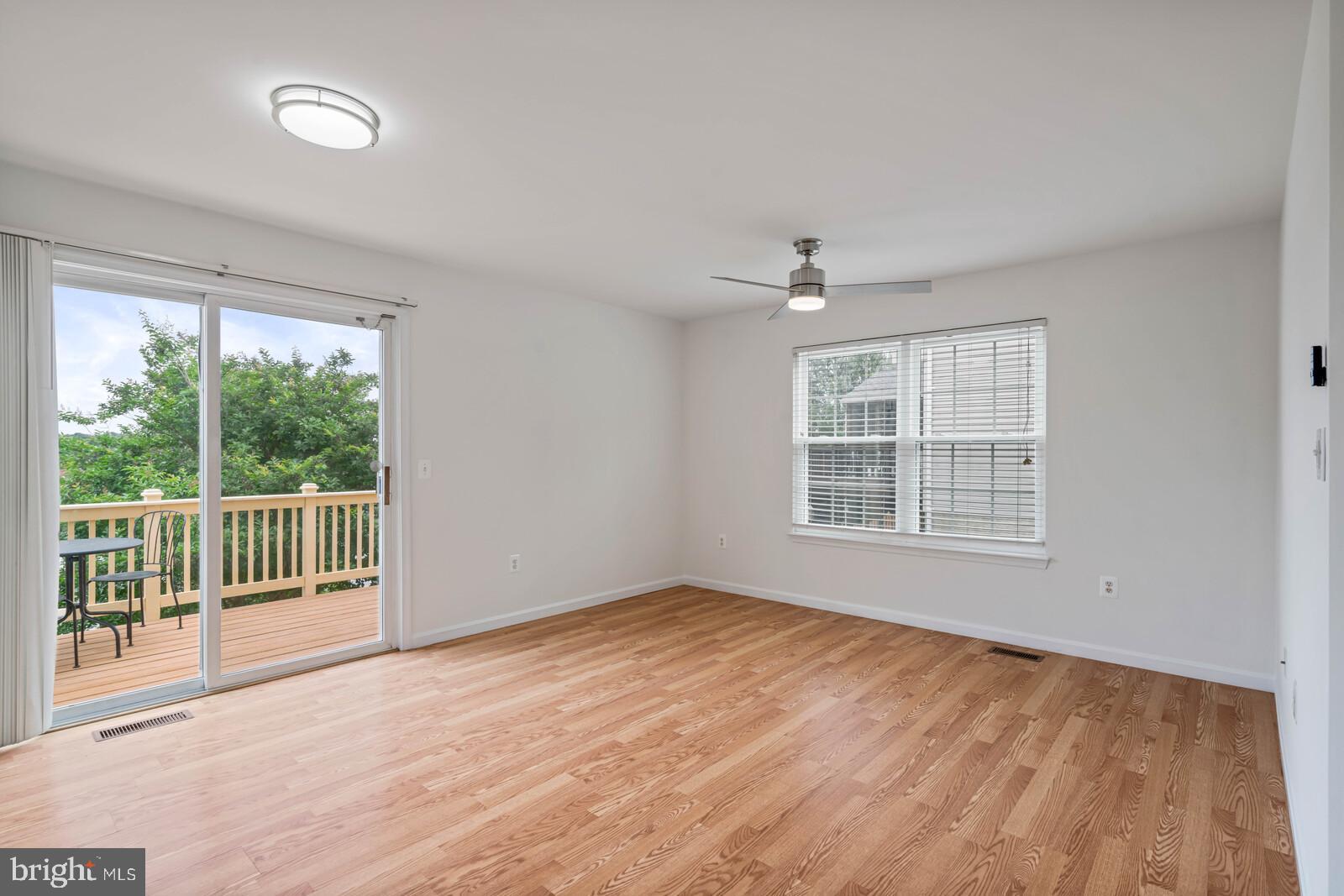 DALE CITY - Residential