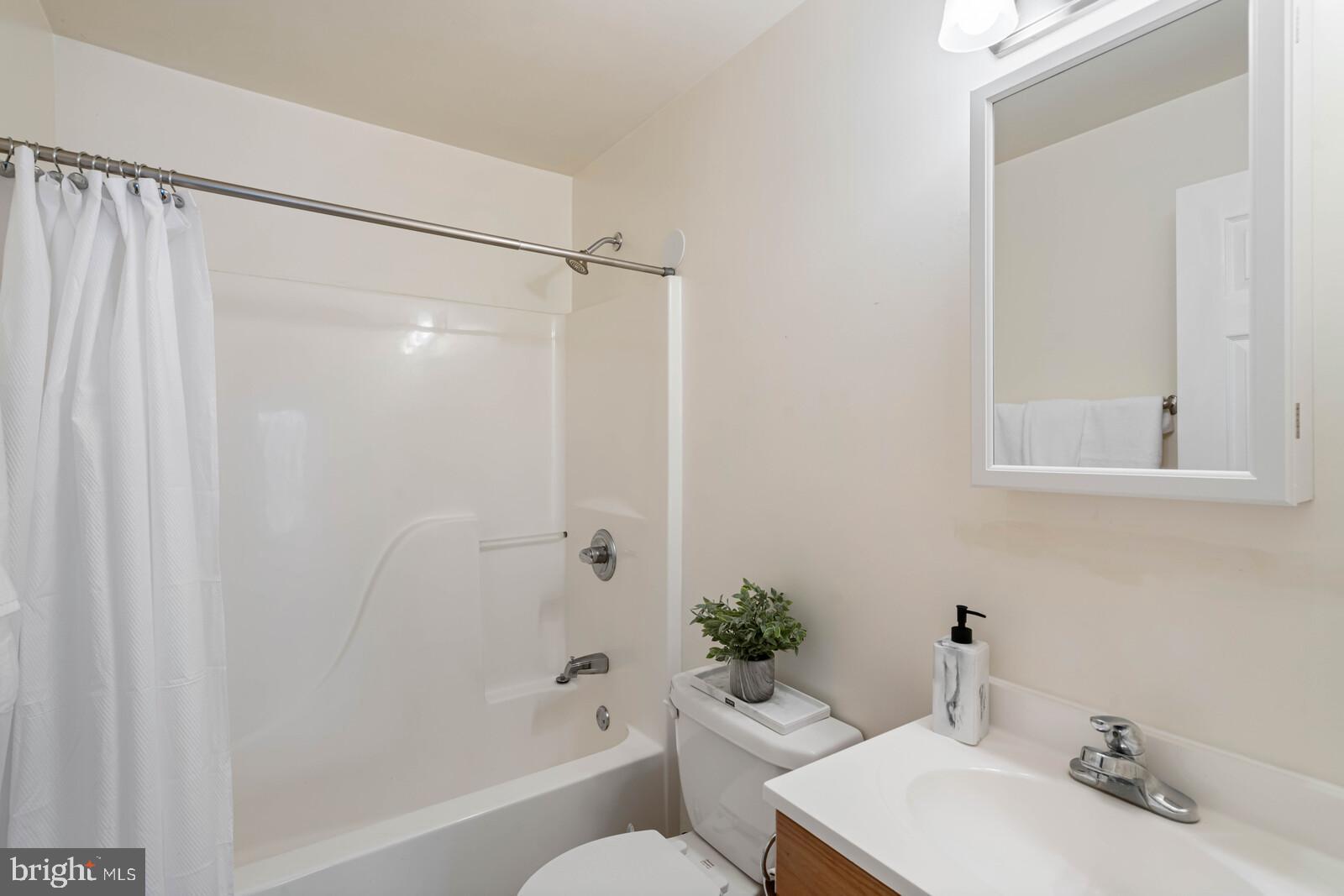 DALE CITY - Residential