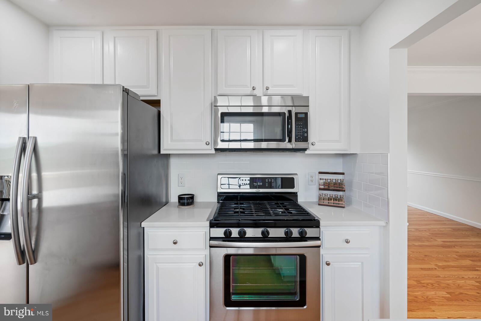 DALE CITY - Residential