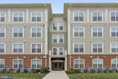 Photo of 3825 Doc Berlin Drive #15, SILVER SPRING, MD 20906 (MLS # MDMC2249068)