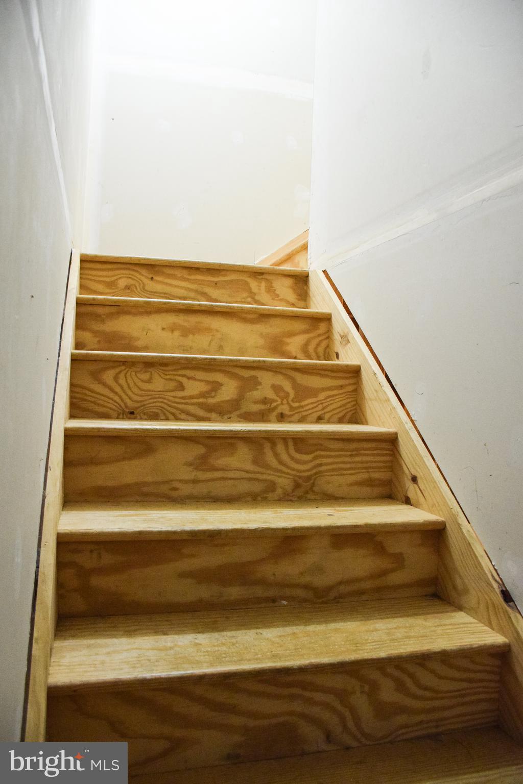 STONEBROOK VILLAGE - Residential