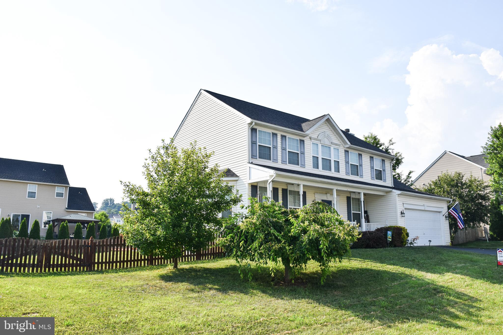 STONEBROOK VILLAGE - Residential