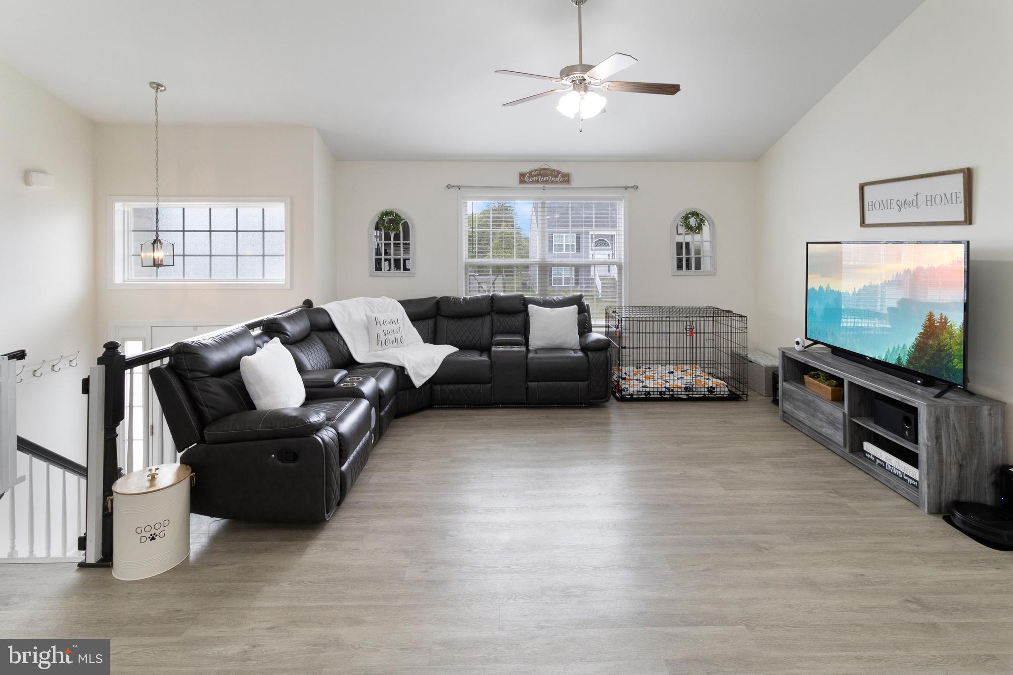 RED HILL - Residential