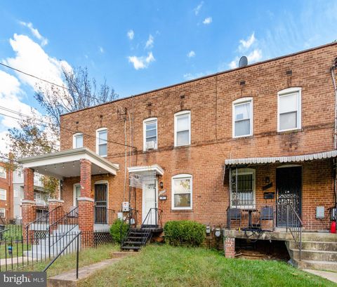 2322 14TH PLACE SE WASHINGTON DC 20020