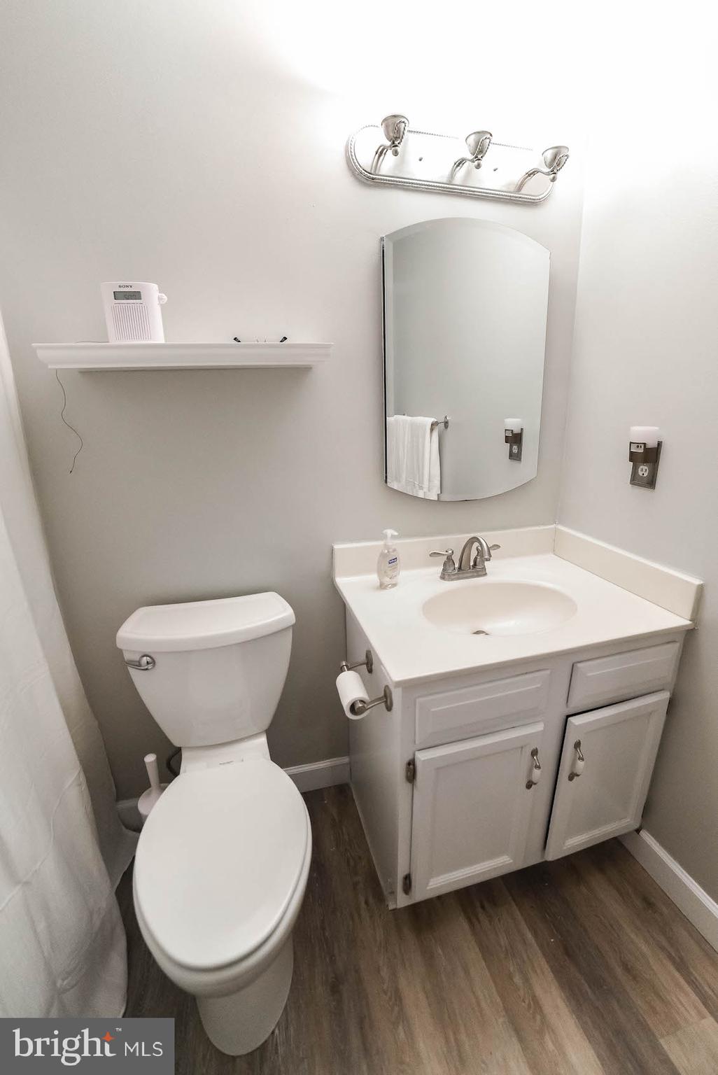 SUMMITT HILL - Residential