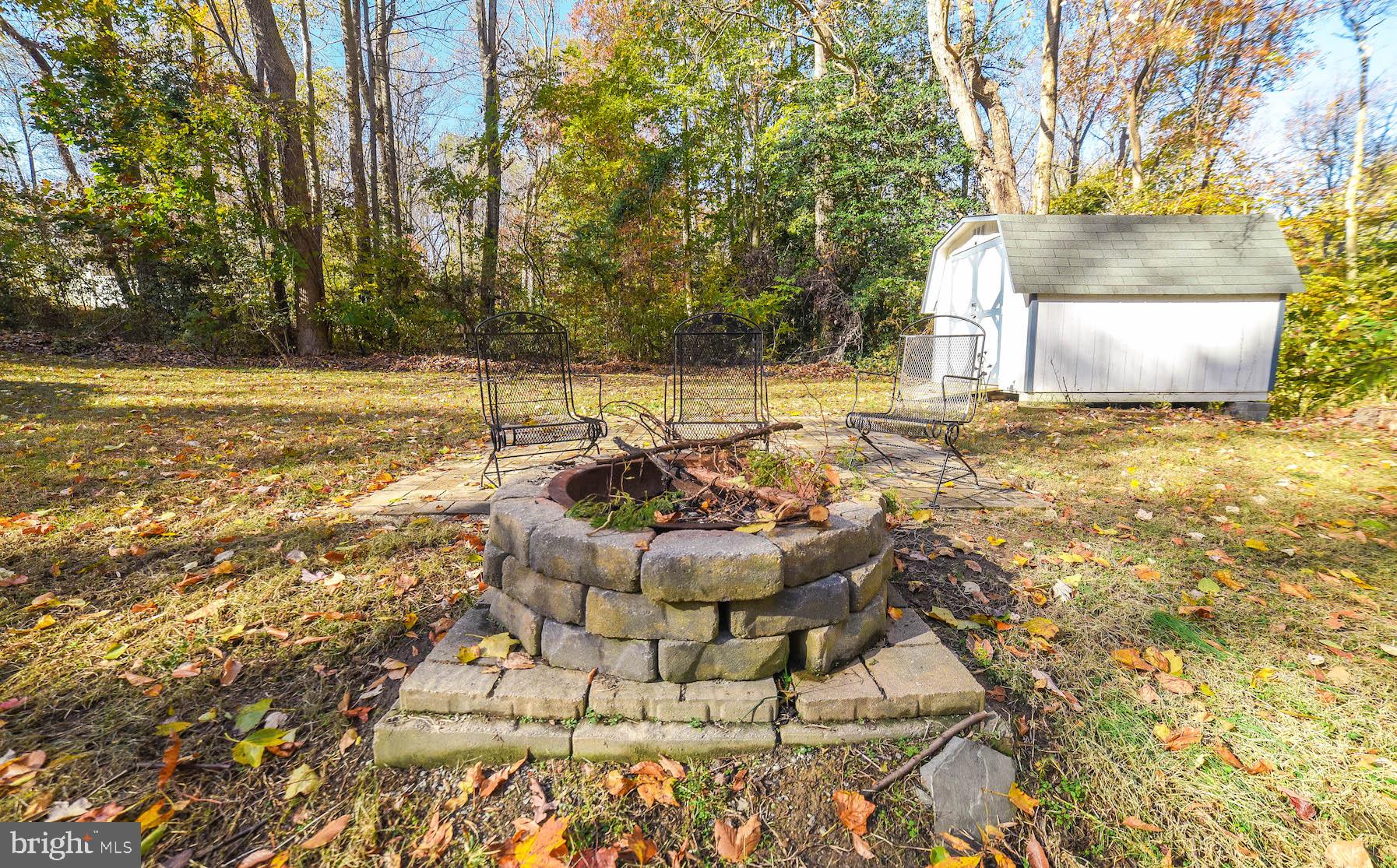 SUMMITT HILL - Residential