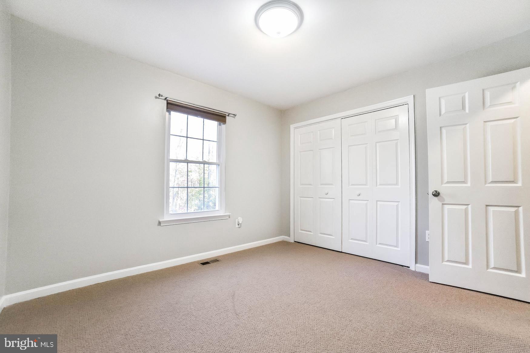 SUMMITT HILL - Residential